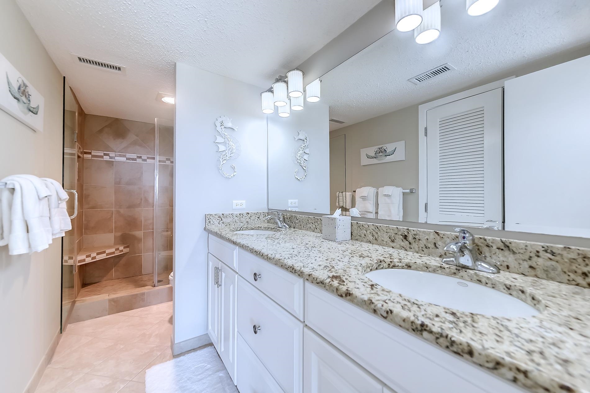 101 Ocean Creek Dr. Property Photo 17