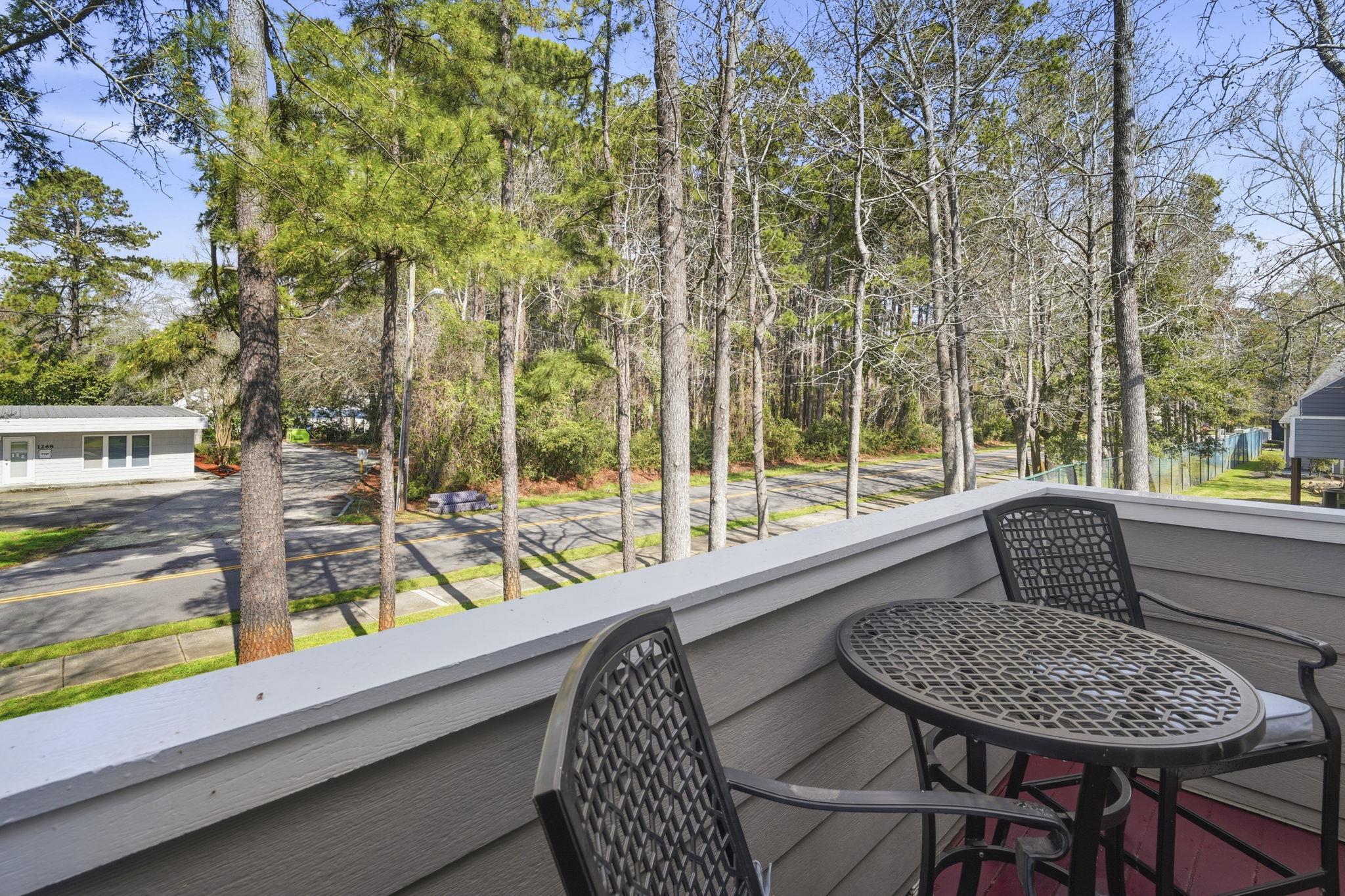 1203 Tiffany Ln. Property Photo 15
