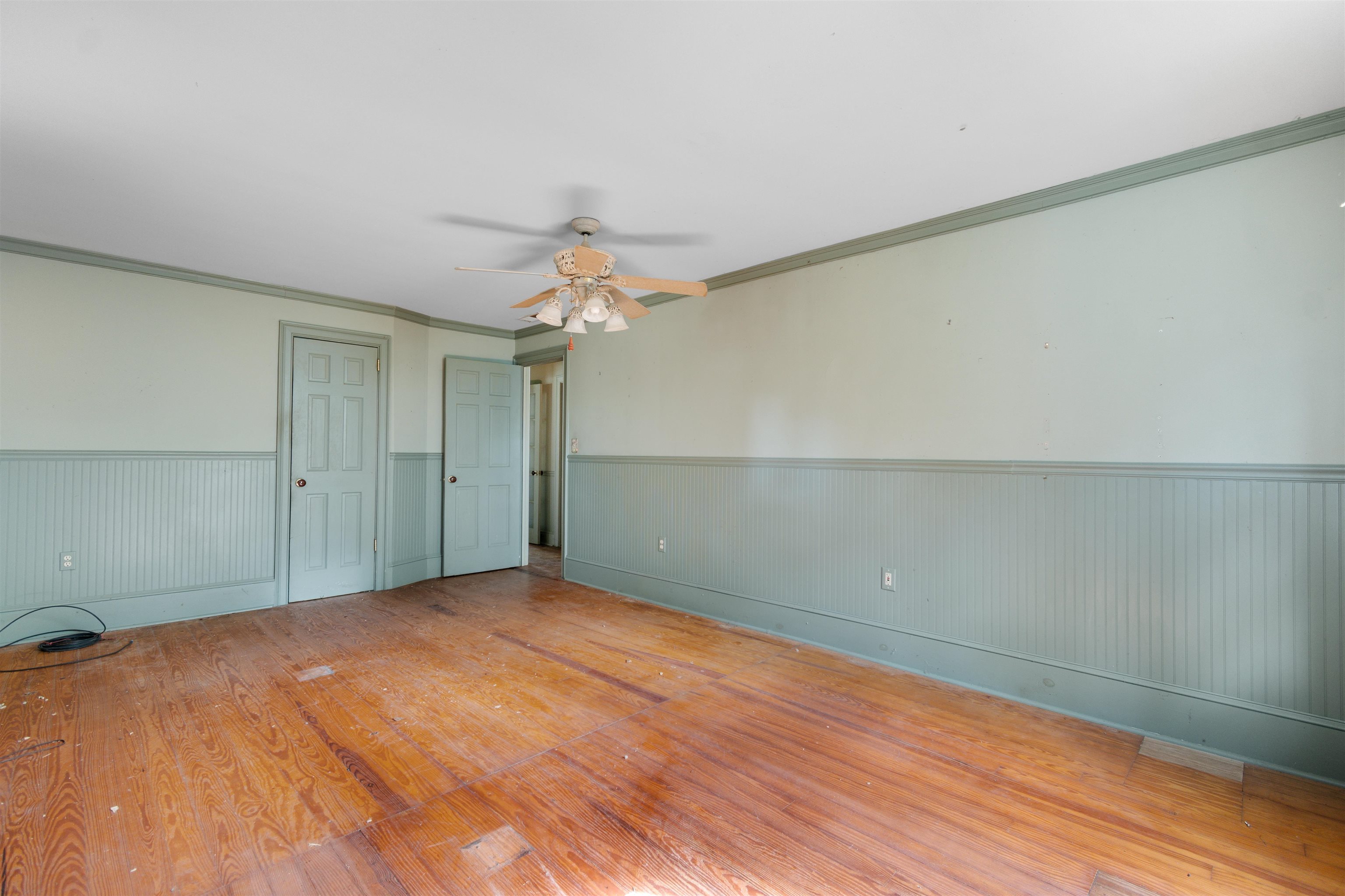 402 Wilkinson St. Property Photo 15