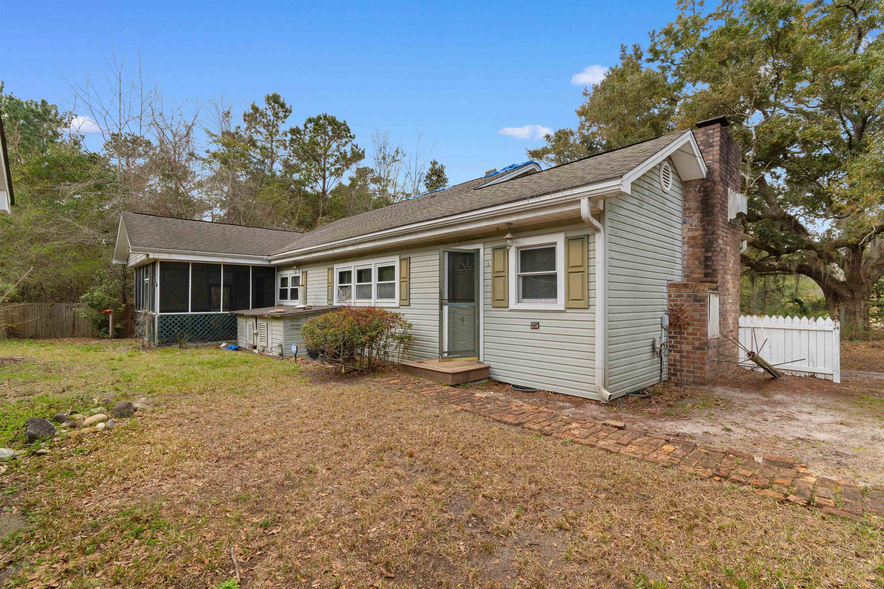 402 Wilkinson St. Property Photo 24