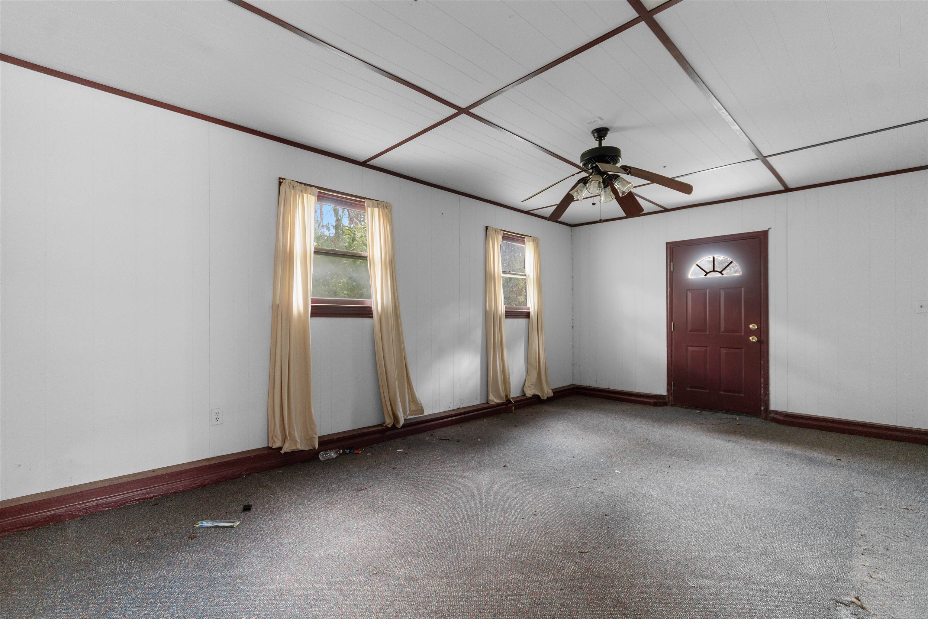 402 Wilkinson St. Property Photo 30