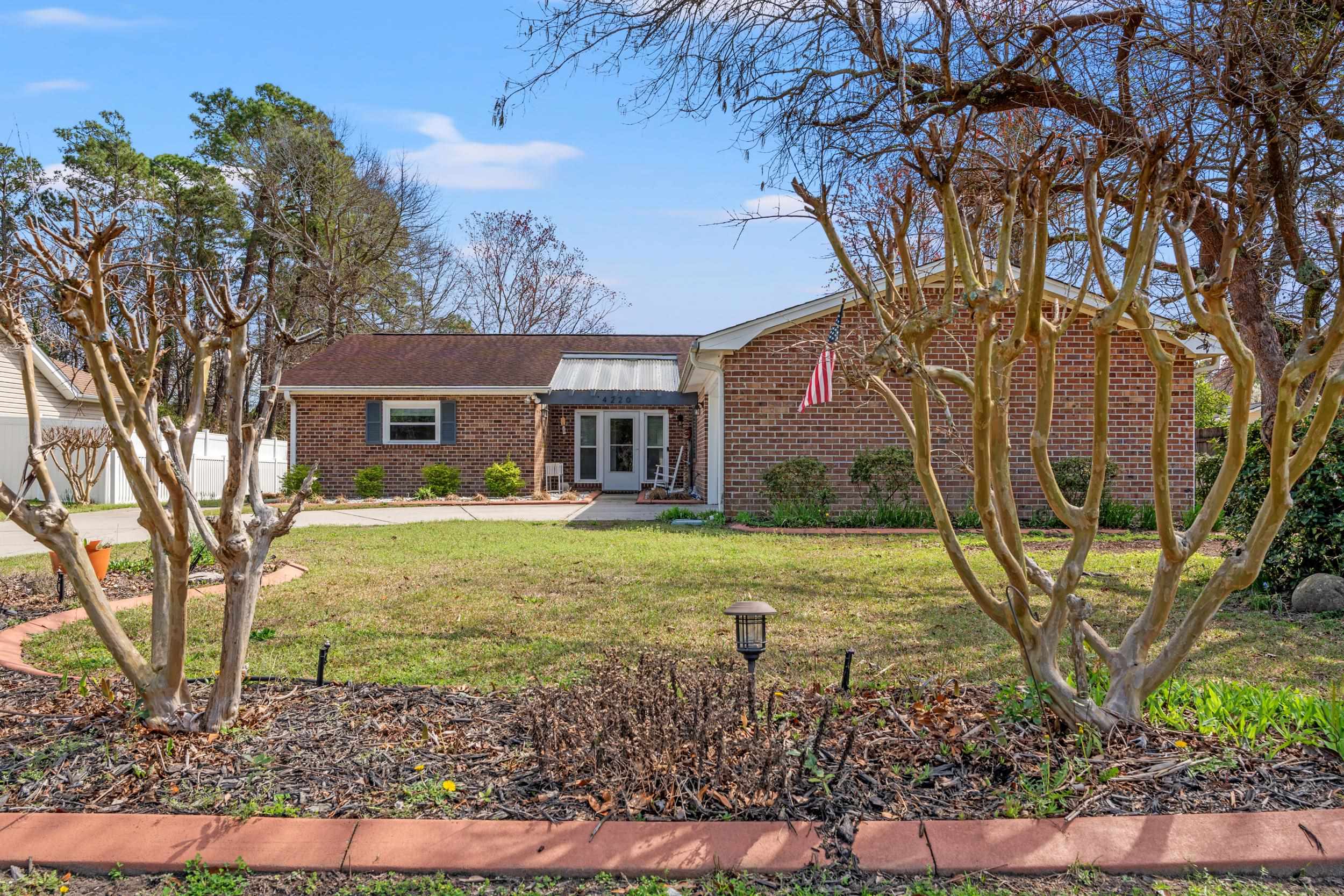 4220 Hunting Bow Trail Property Photo 2