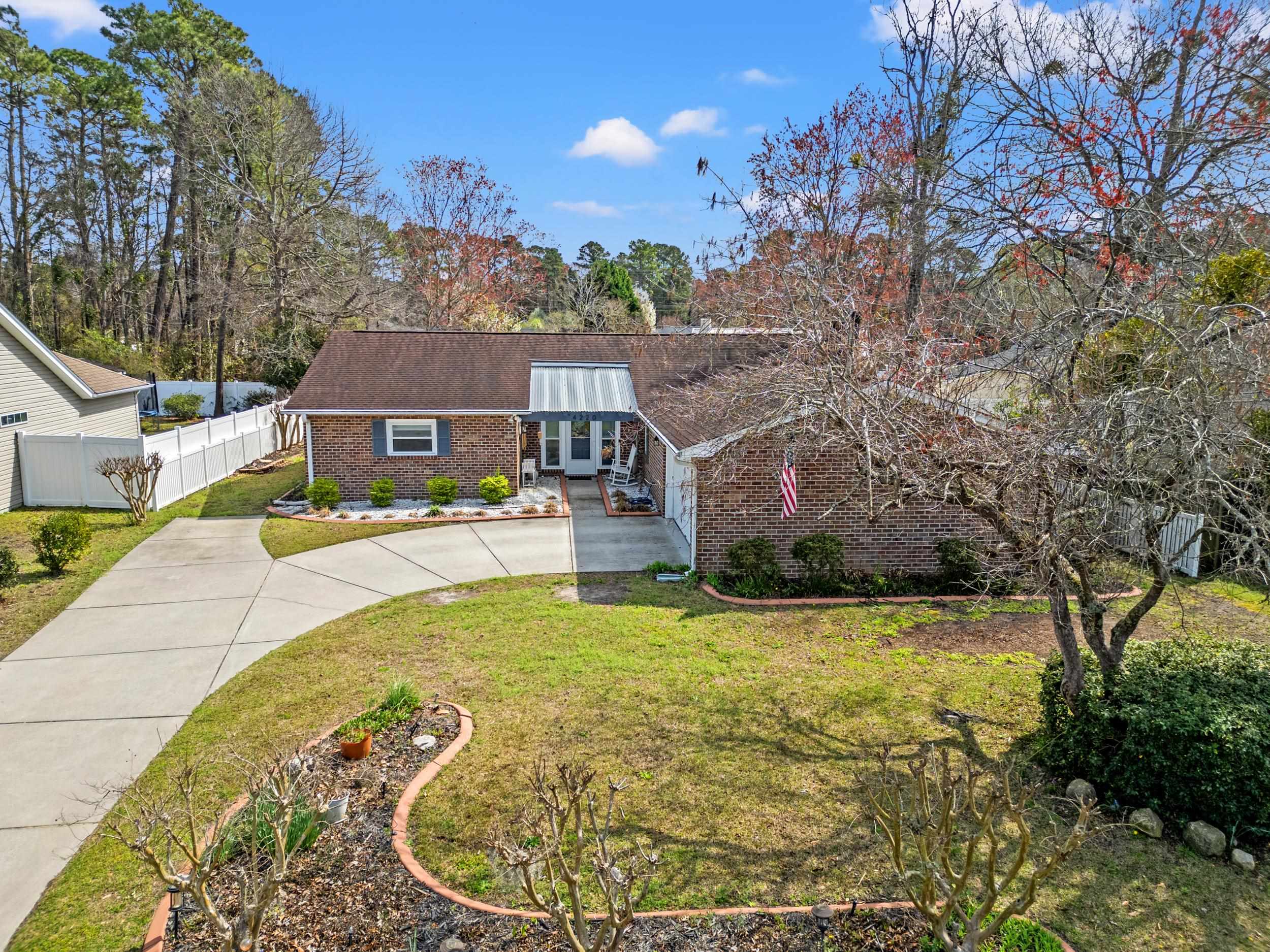 4220 Hunting Bow Trail Property Photo 36