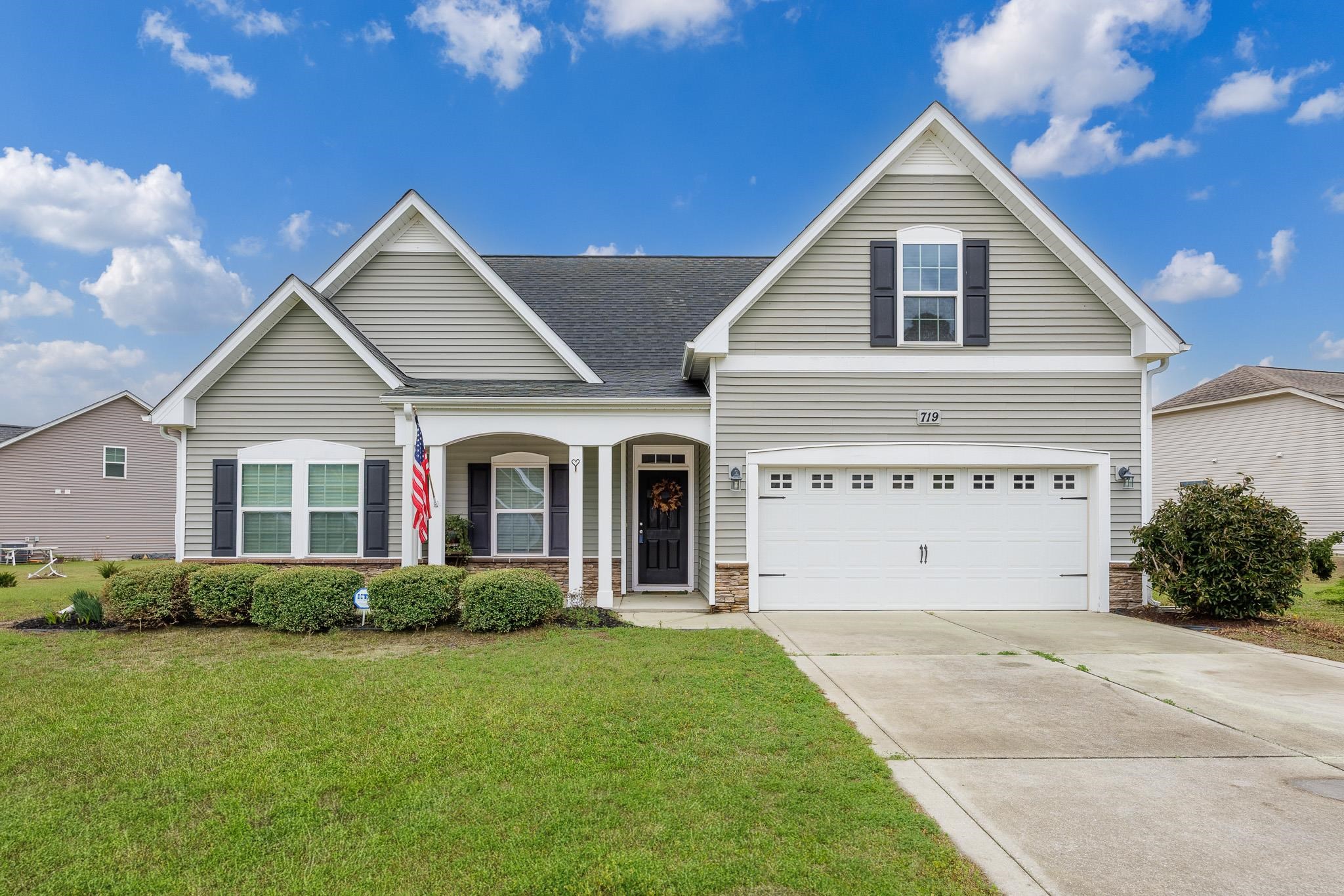 719 Londonberry Ct. Property Photo 1