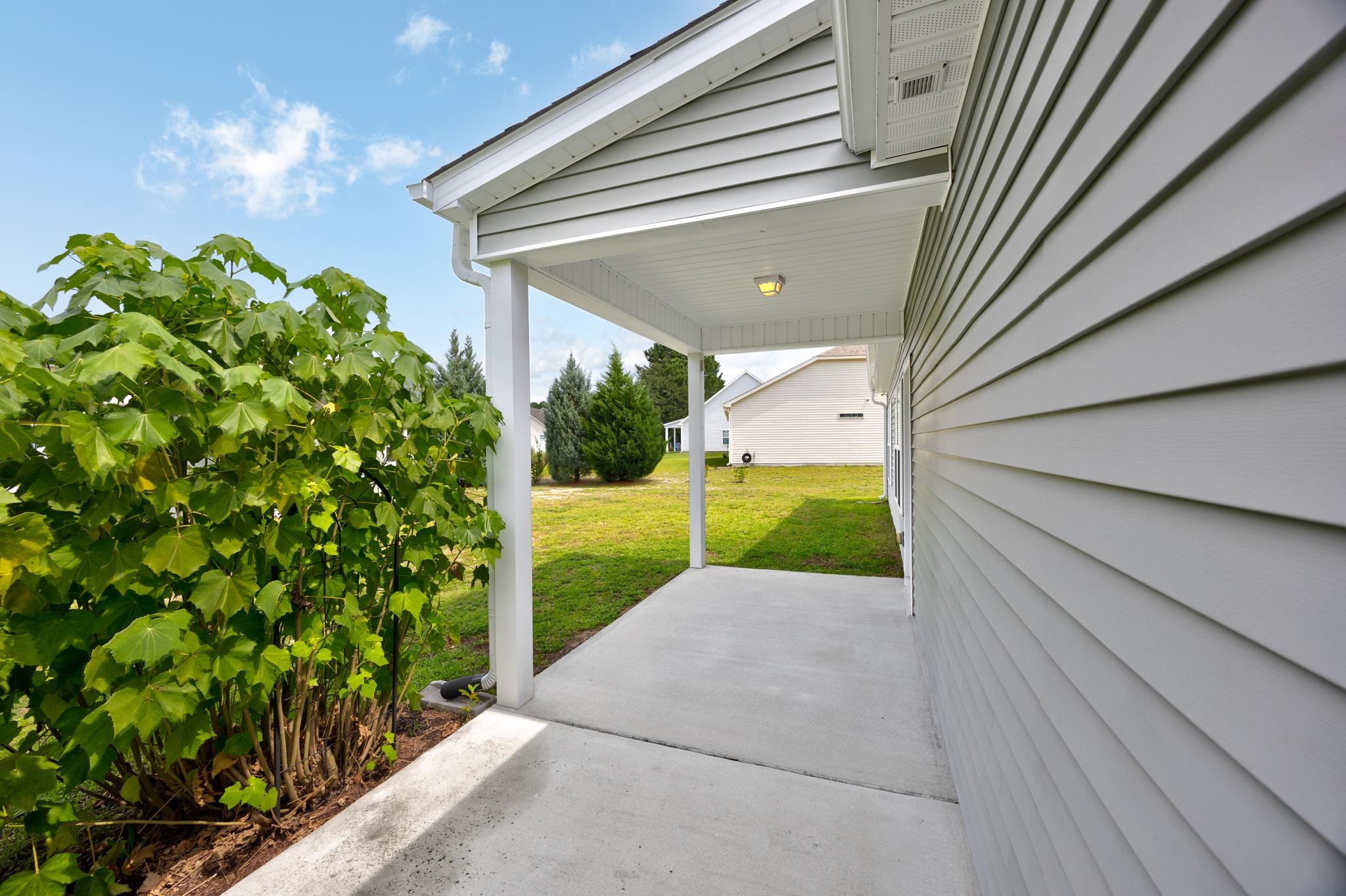 719 Londonberry Ct. Property Photo 45