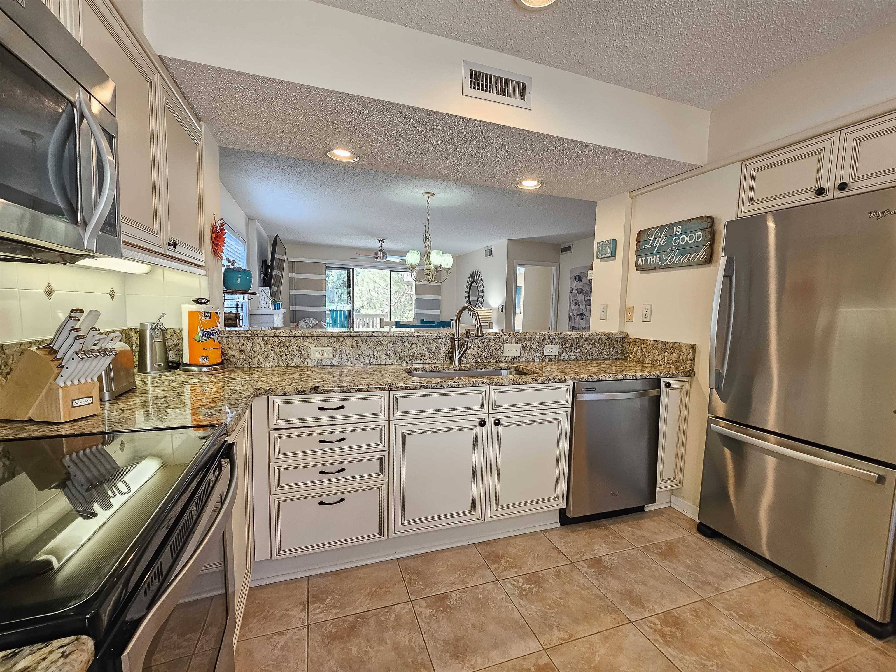 226 Westleton Dr. Property Photo 18