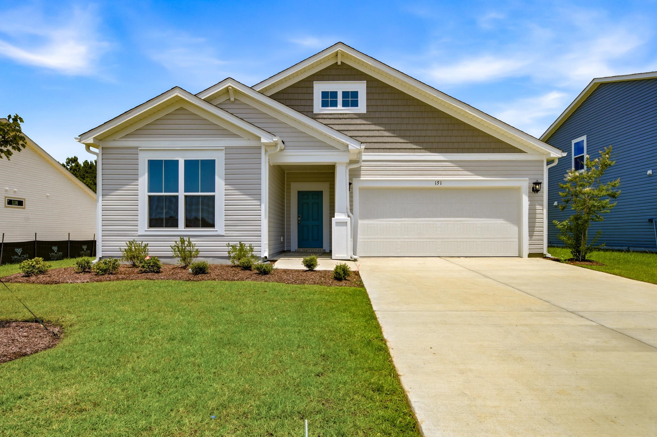 151 Buckingham Dr Property Photo 1