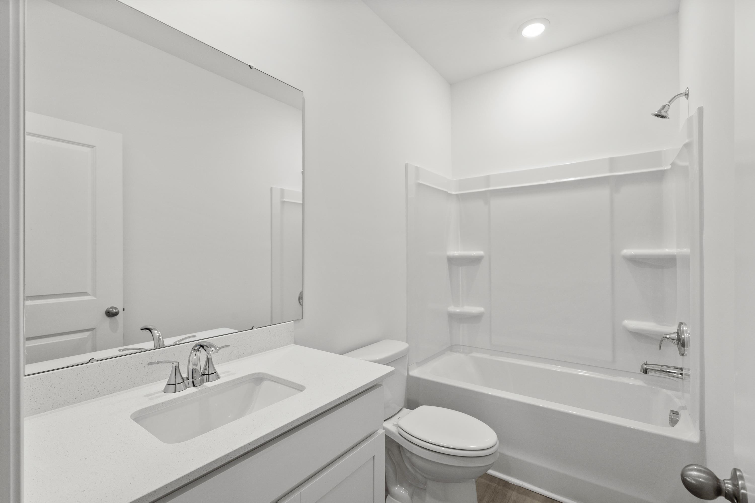 221 Evergreen St. Property Photo 34