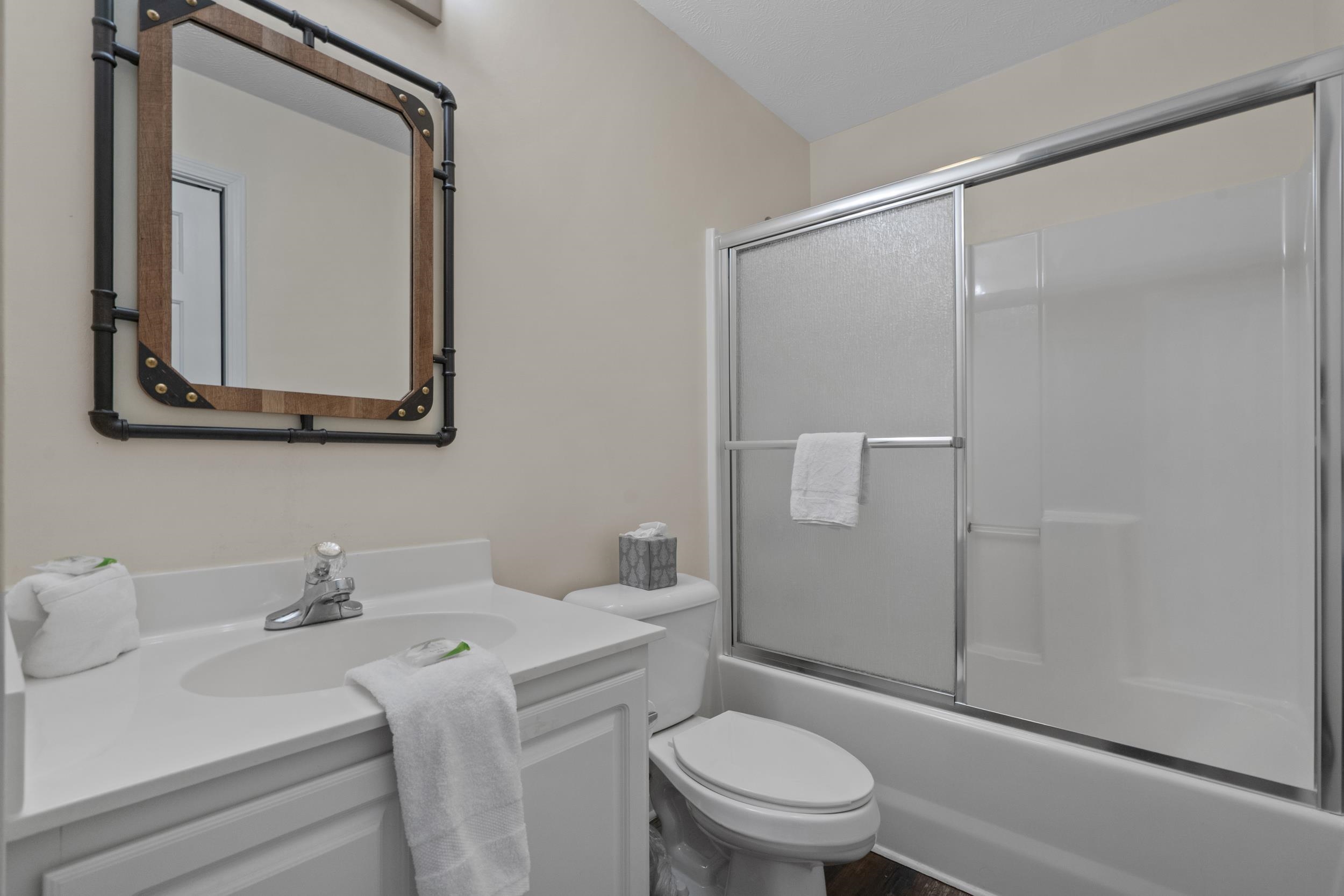 448 Pinehurst Ln. Property Photo 29