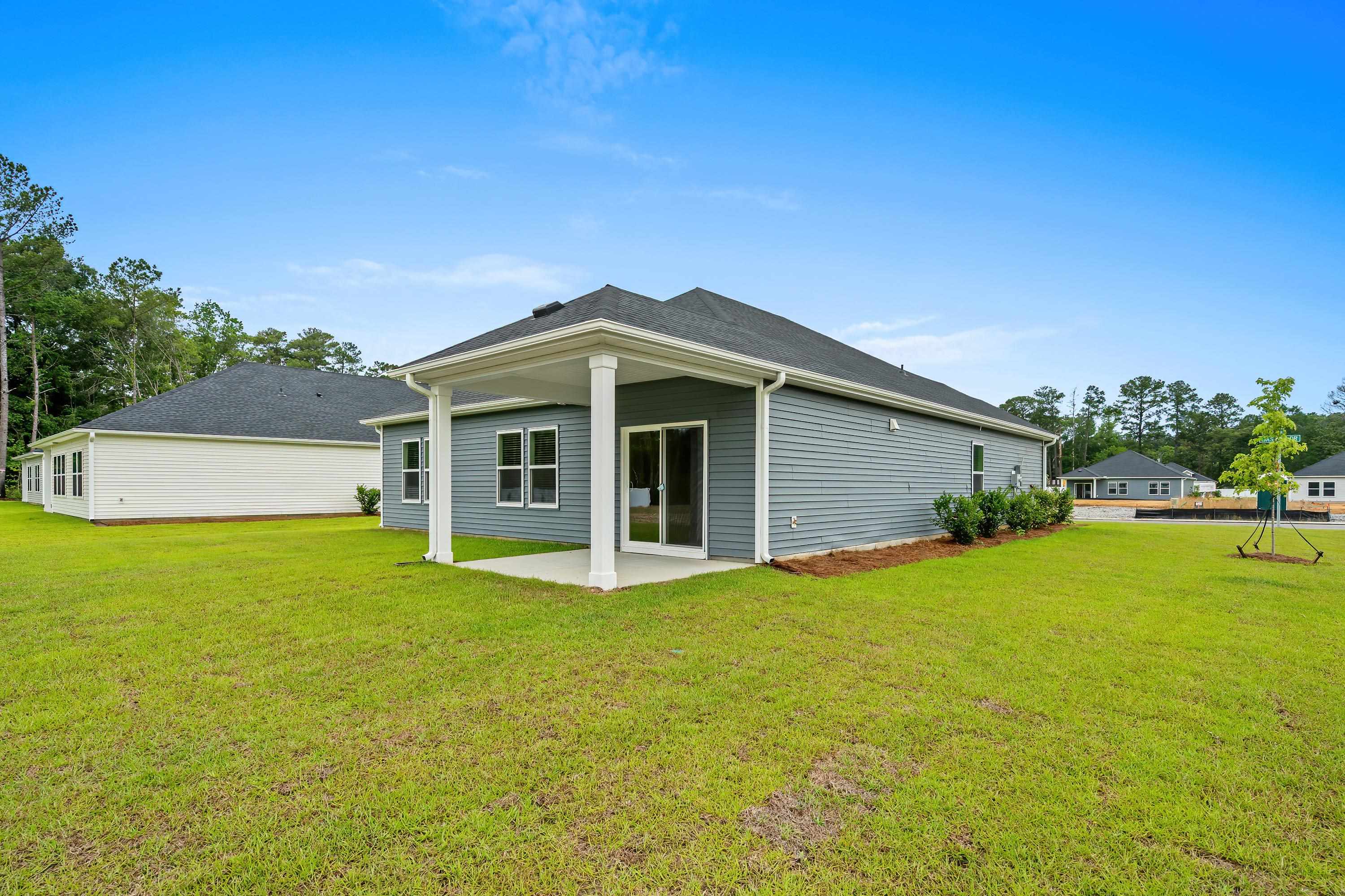 126 Jasmine Dr. Property Photo 3