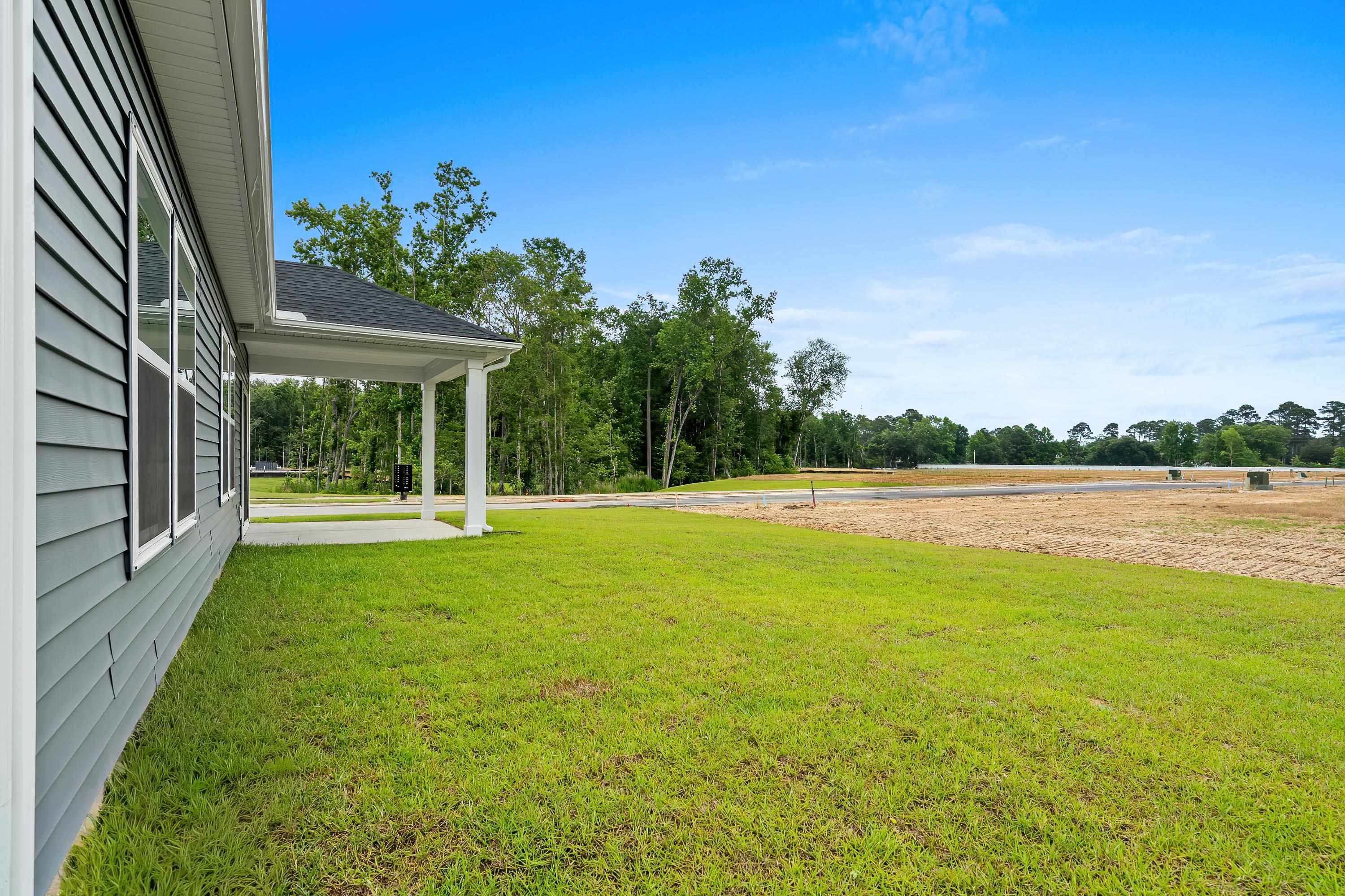 126 Jasmine Dr. Property Photo 4