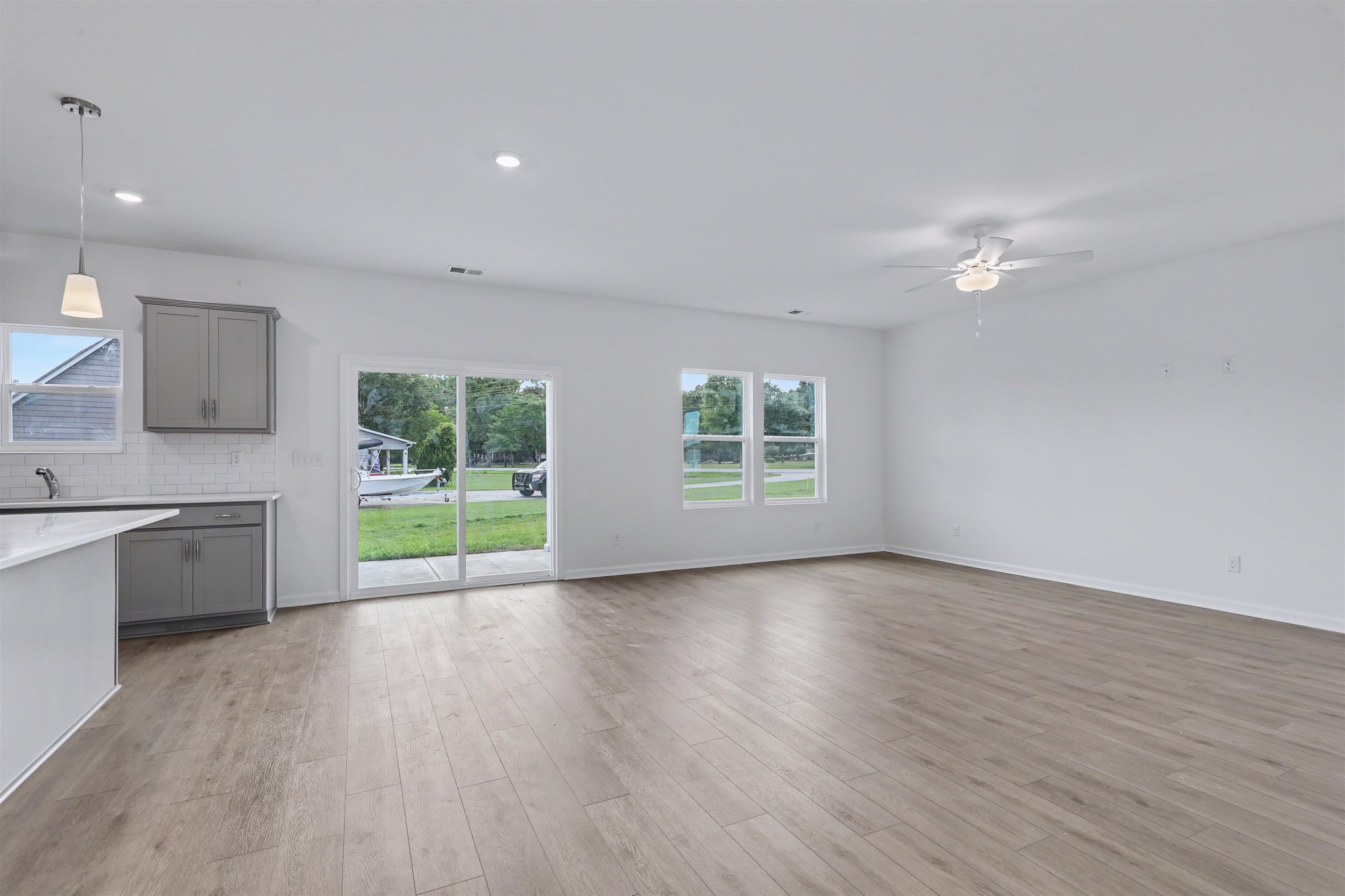 461 Atamasco Ct. Property Photo 13