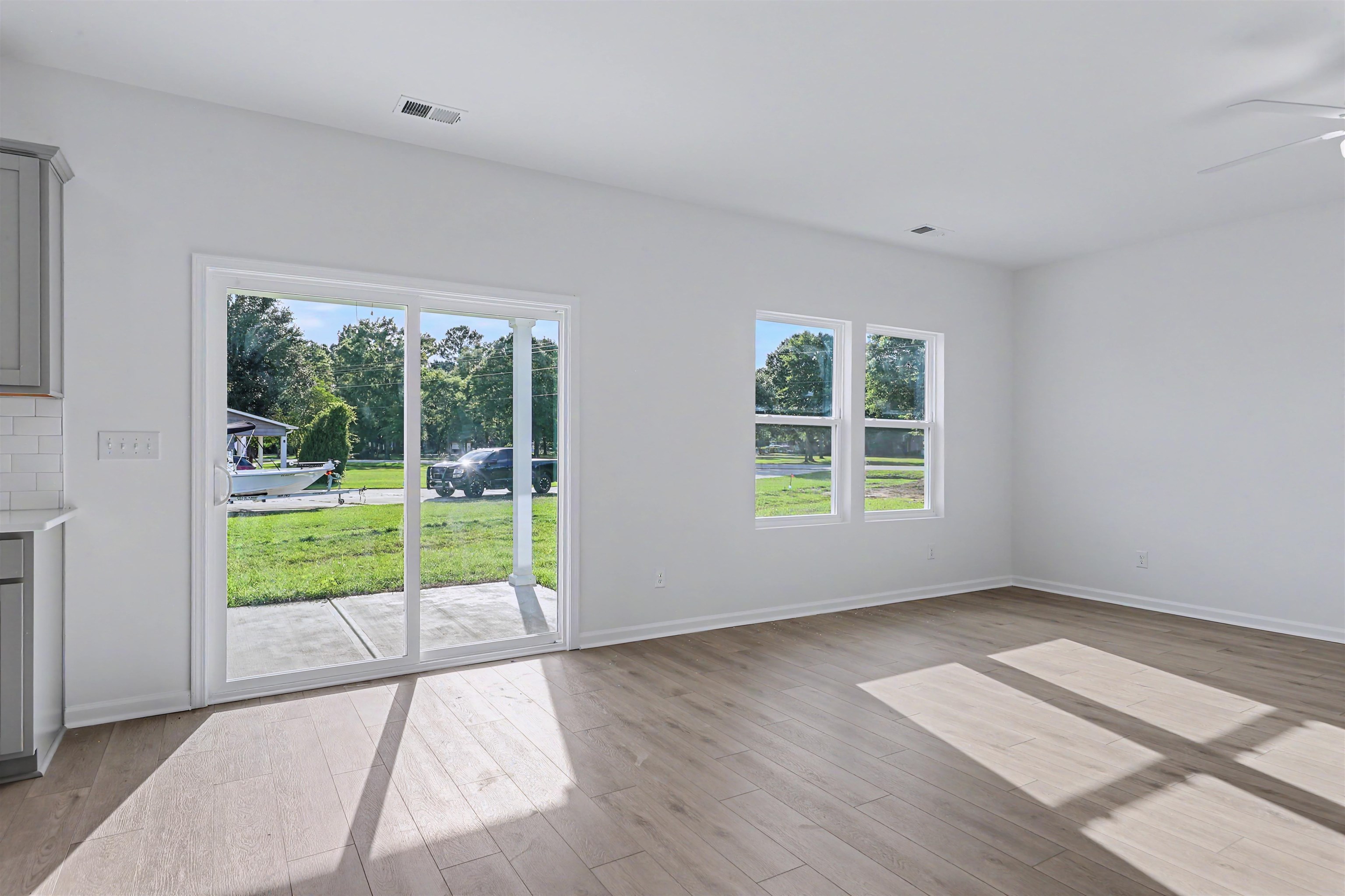 461 Atamasco Ct. Property Photo 15