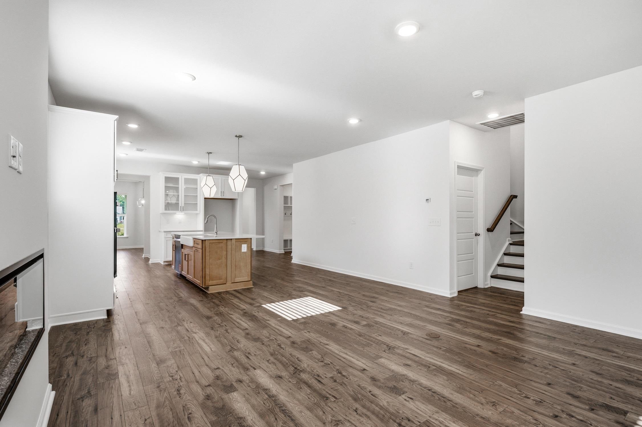 98 Anna Marie Way Property Photo 18