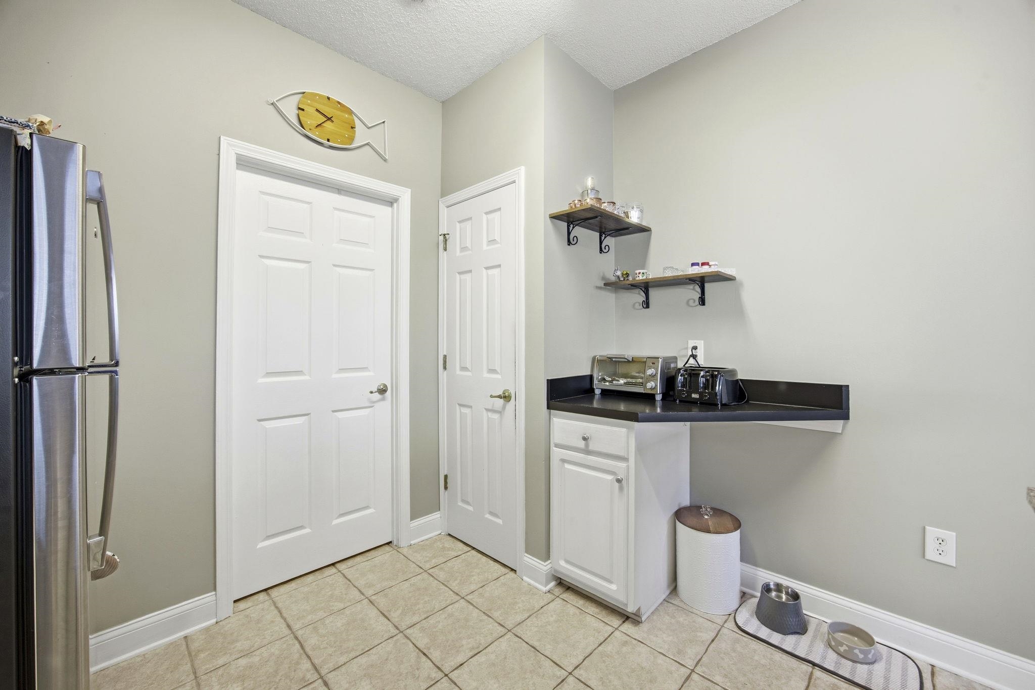 5026 Belleglen Ct. Property Photo 12