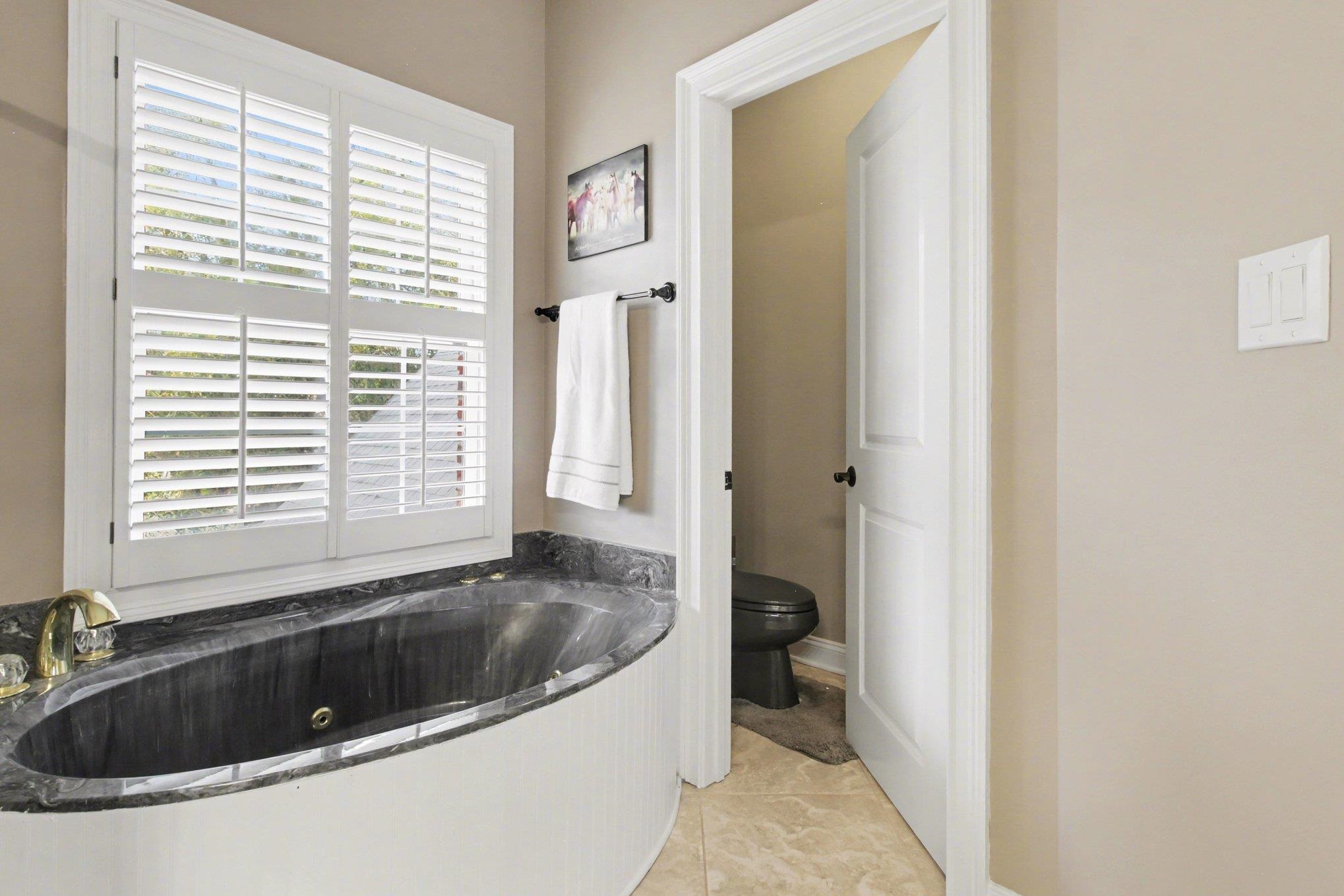 8231 Timber Ridge Rd. Property Photo 23