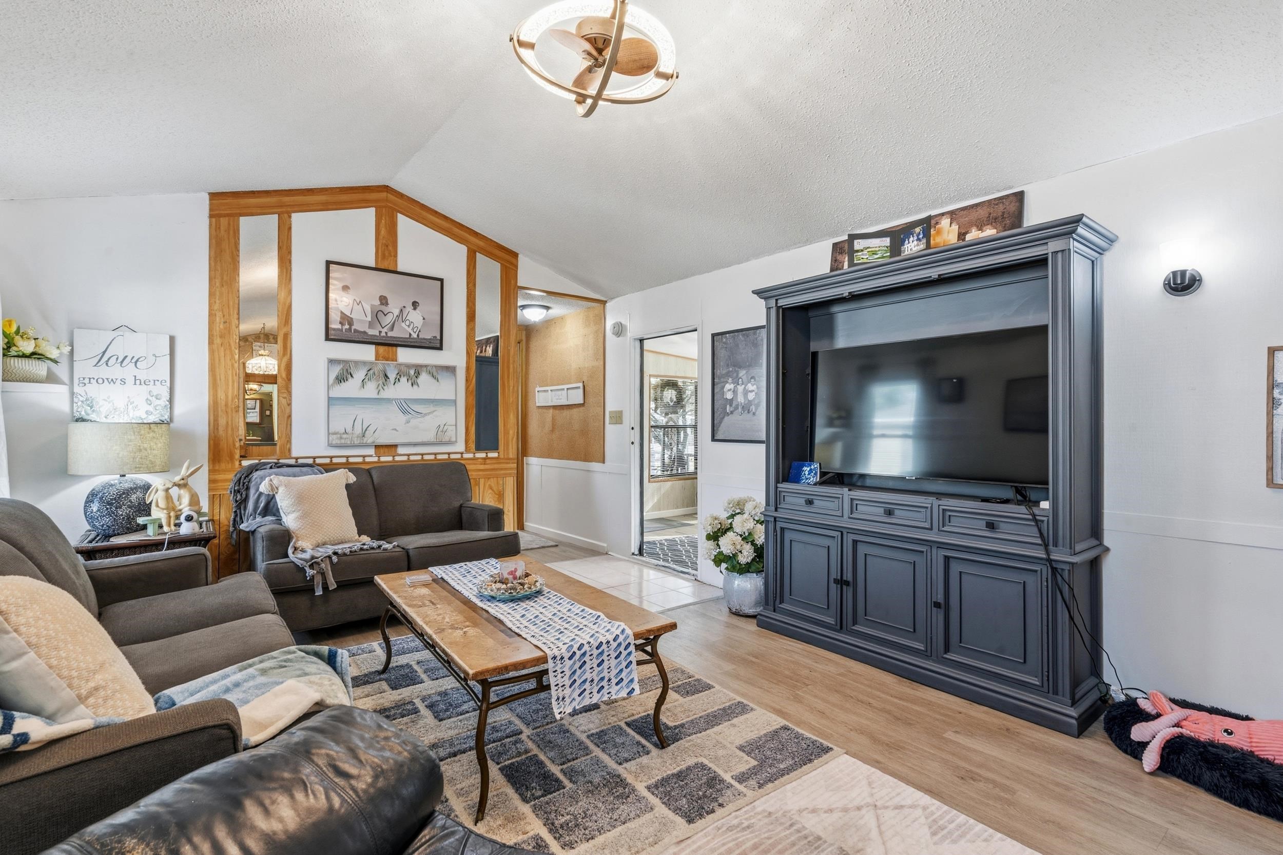 154 Crooked Island Circle Property Photo 16