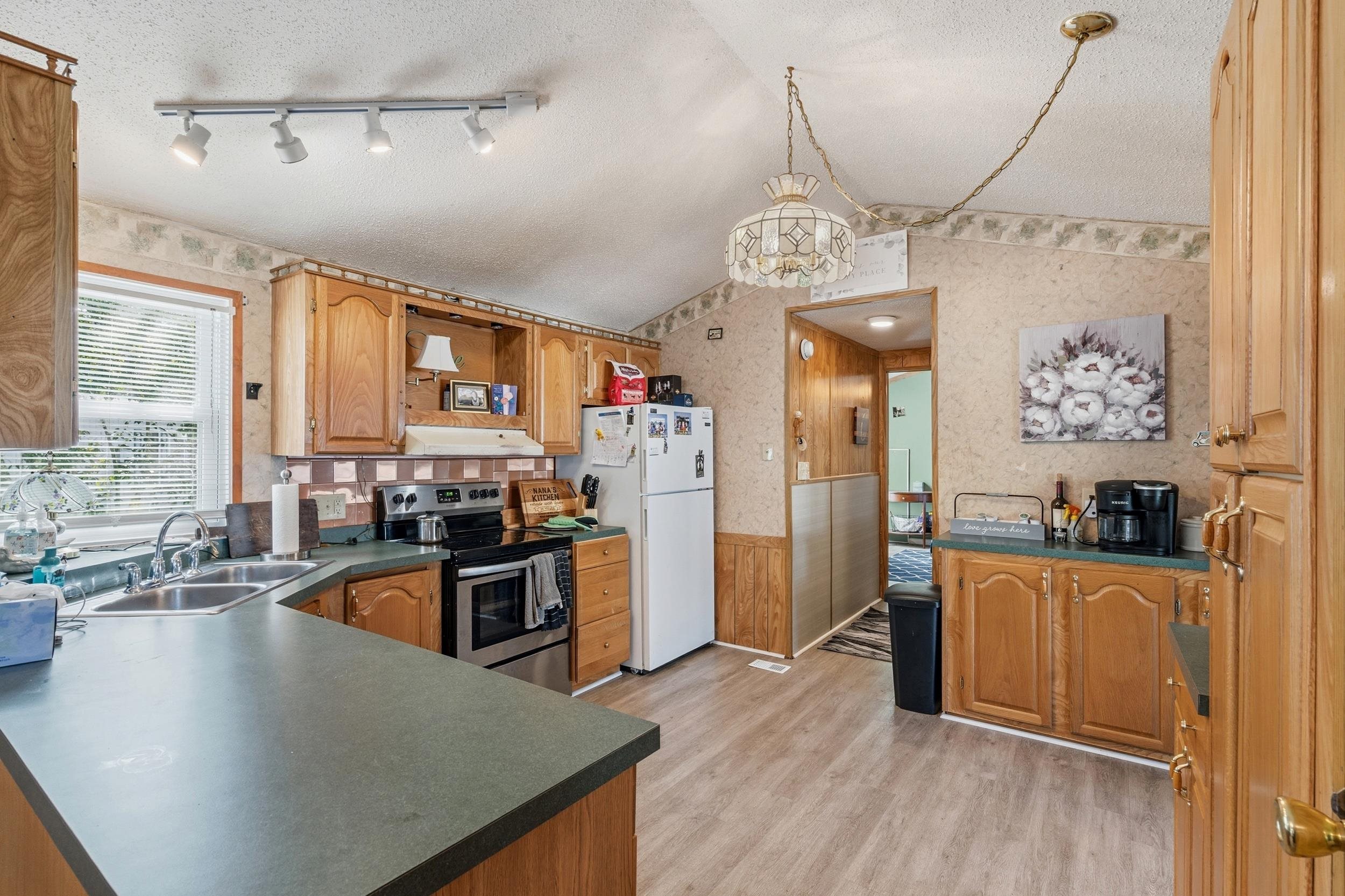 154 Crooked Island Circle Property Photo 18