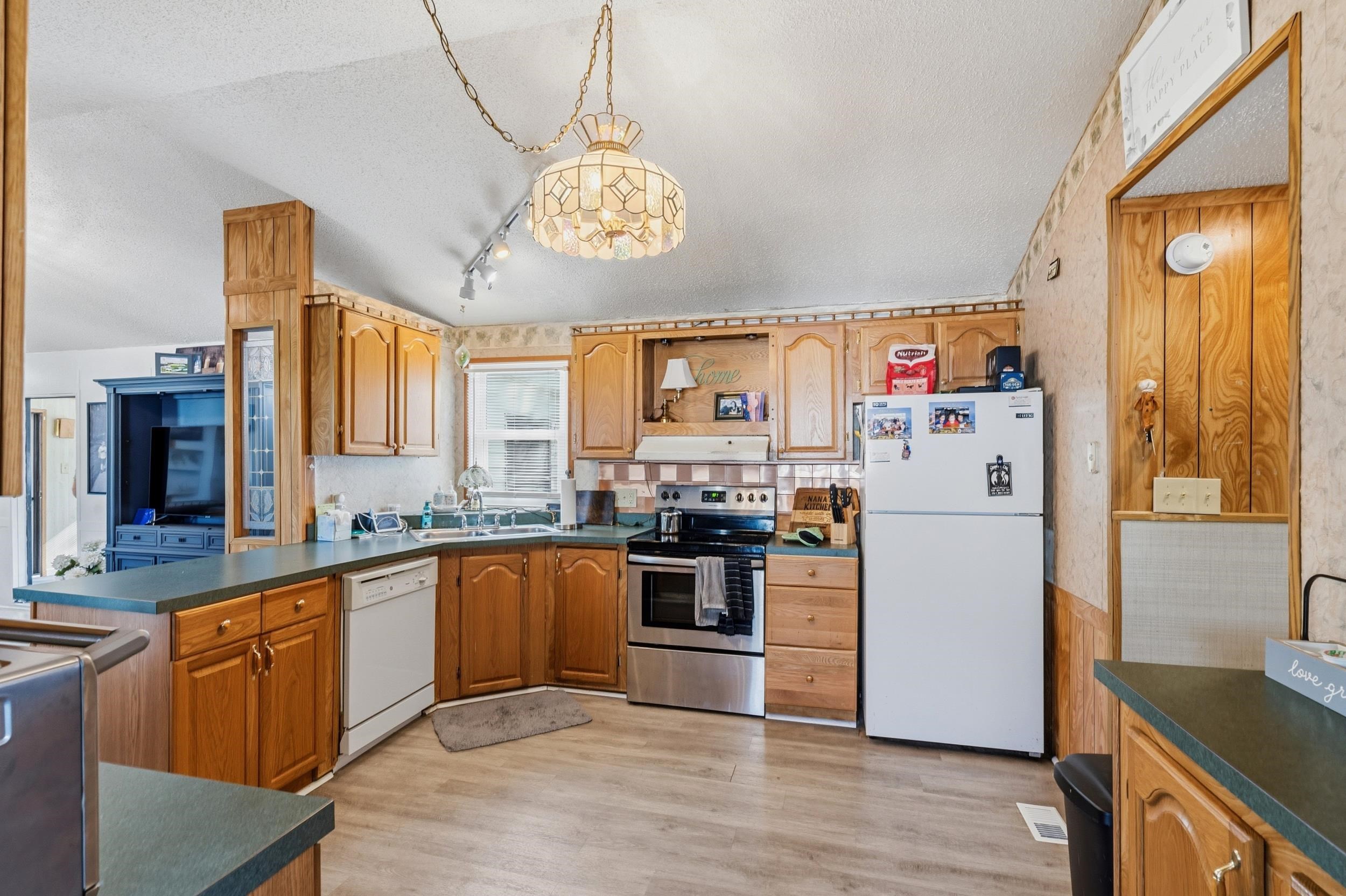 154 Crooked Island Circle Property Photo 20