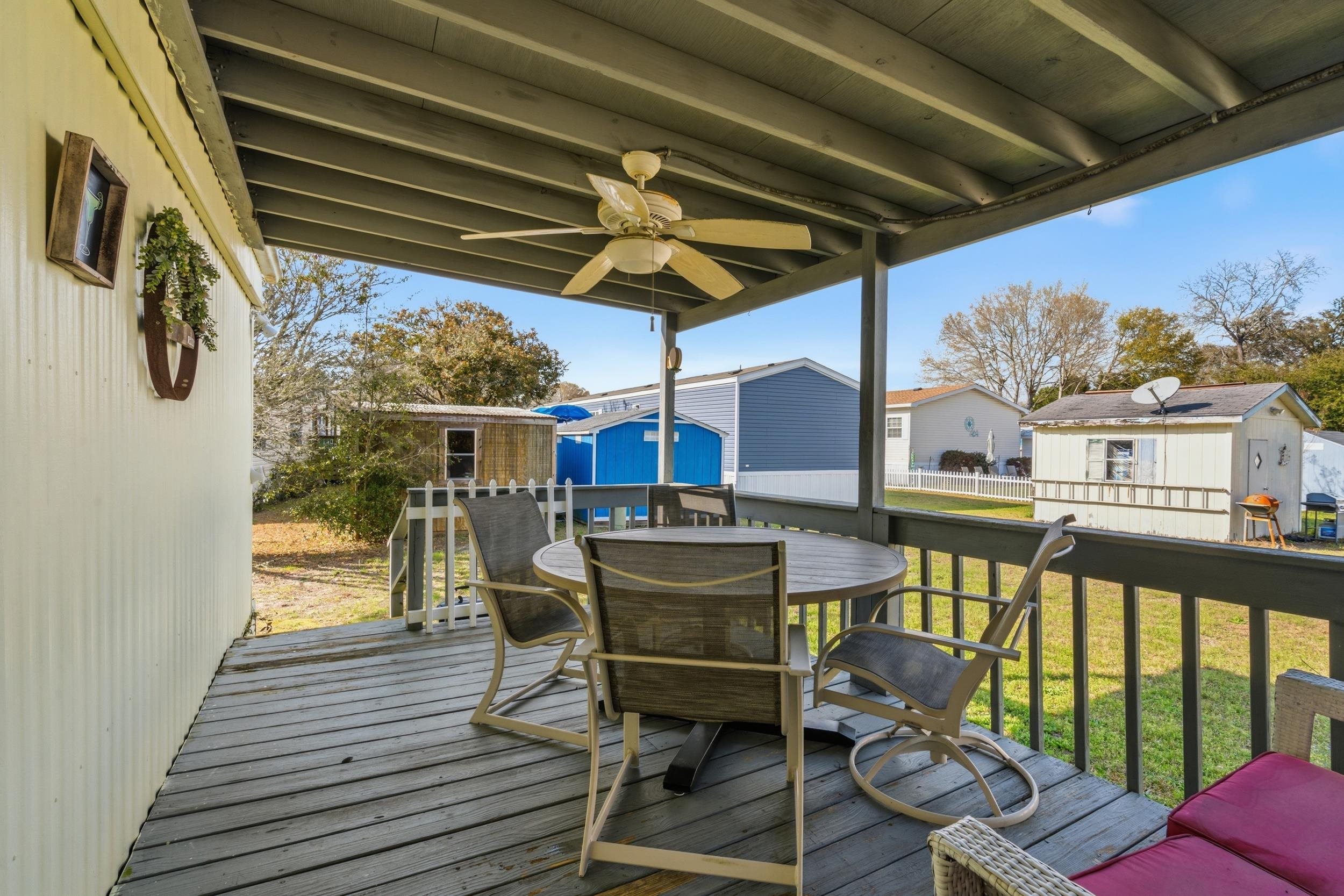 154 Crooked Island Circle Property Photo 21
