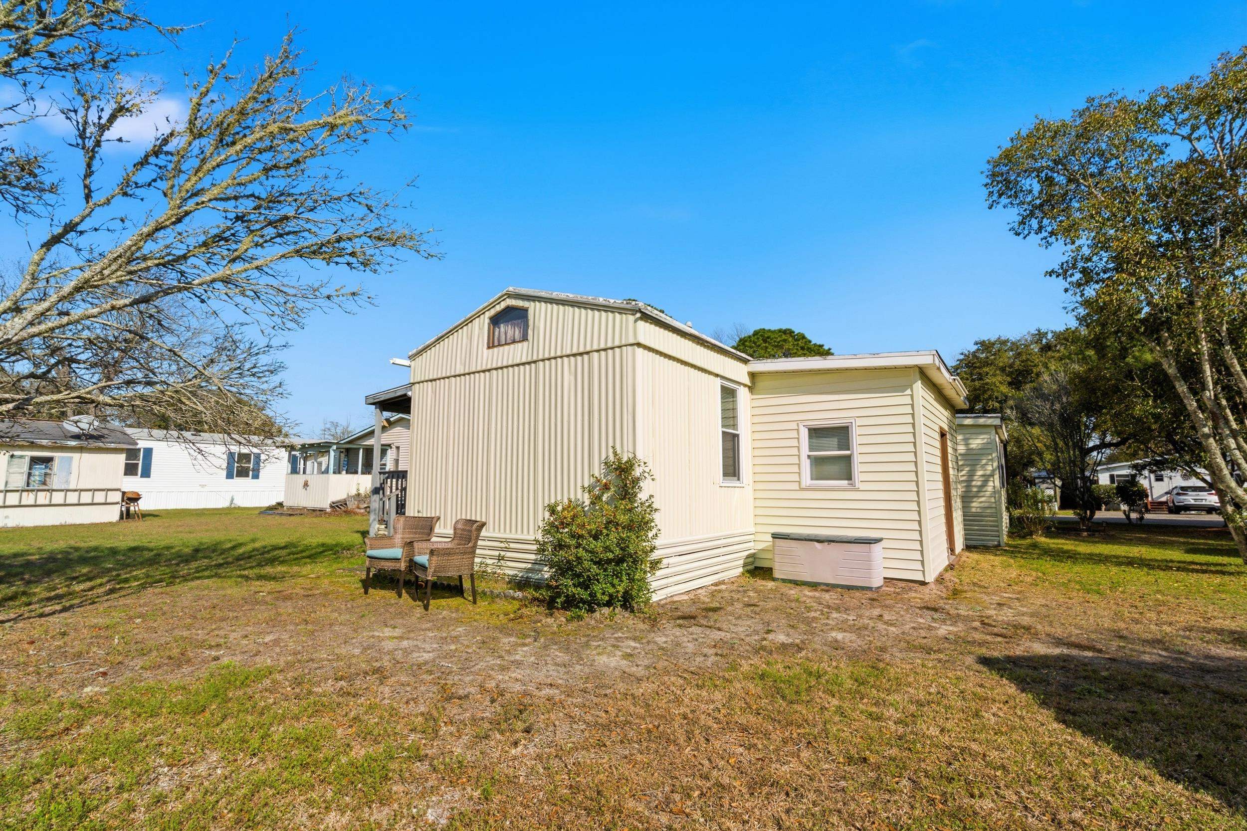 154 Crooked Island Circle Property Photo 22