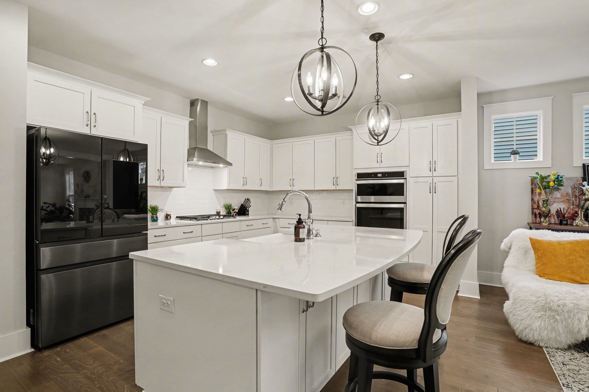 100 Tudor Court Property Photo 12