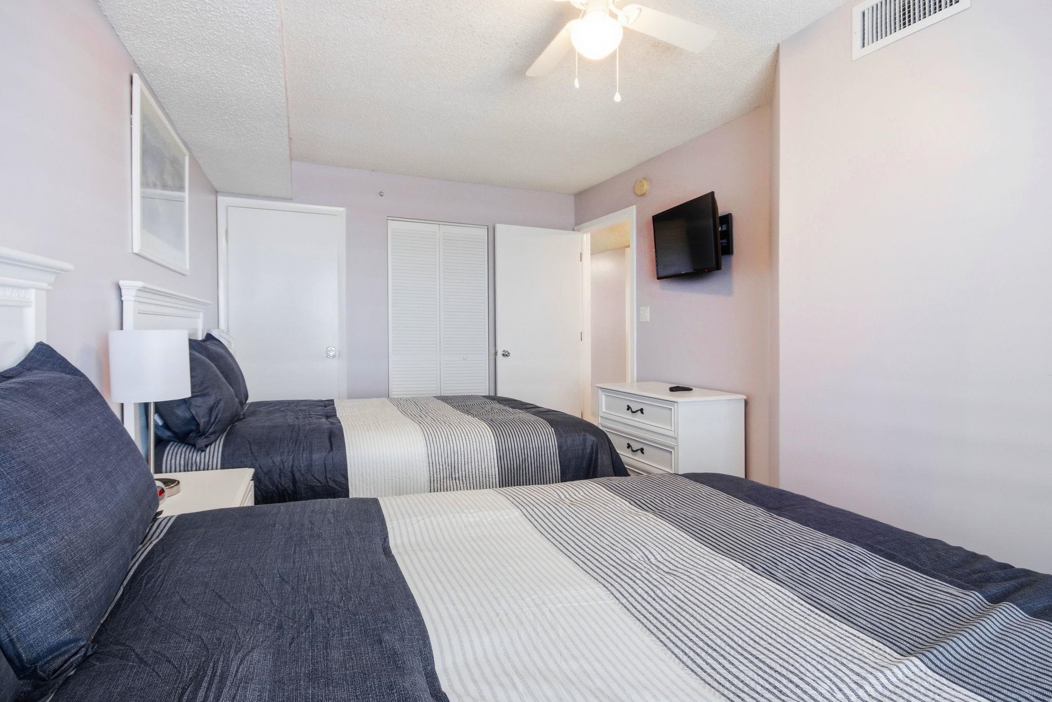 201 74th Ave. N Property Photo 23