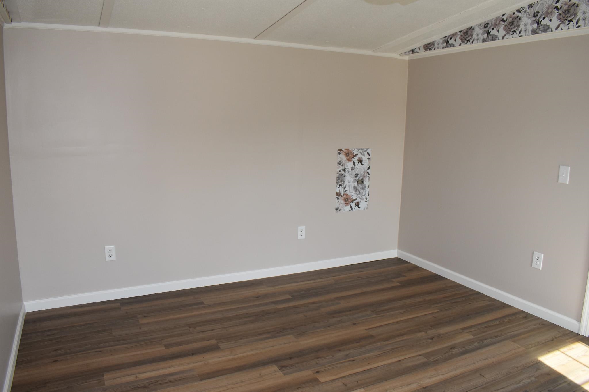 9968 Hardwick Rd. Property Photo 10