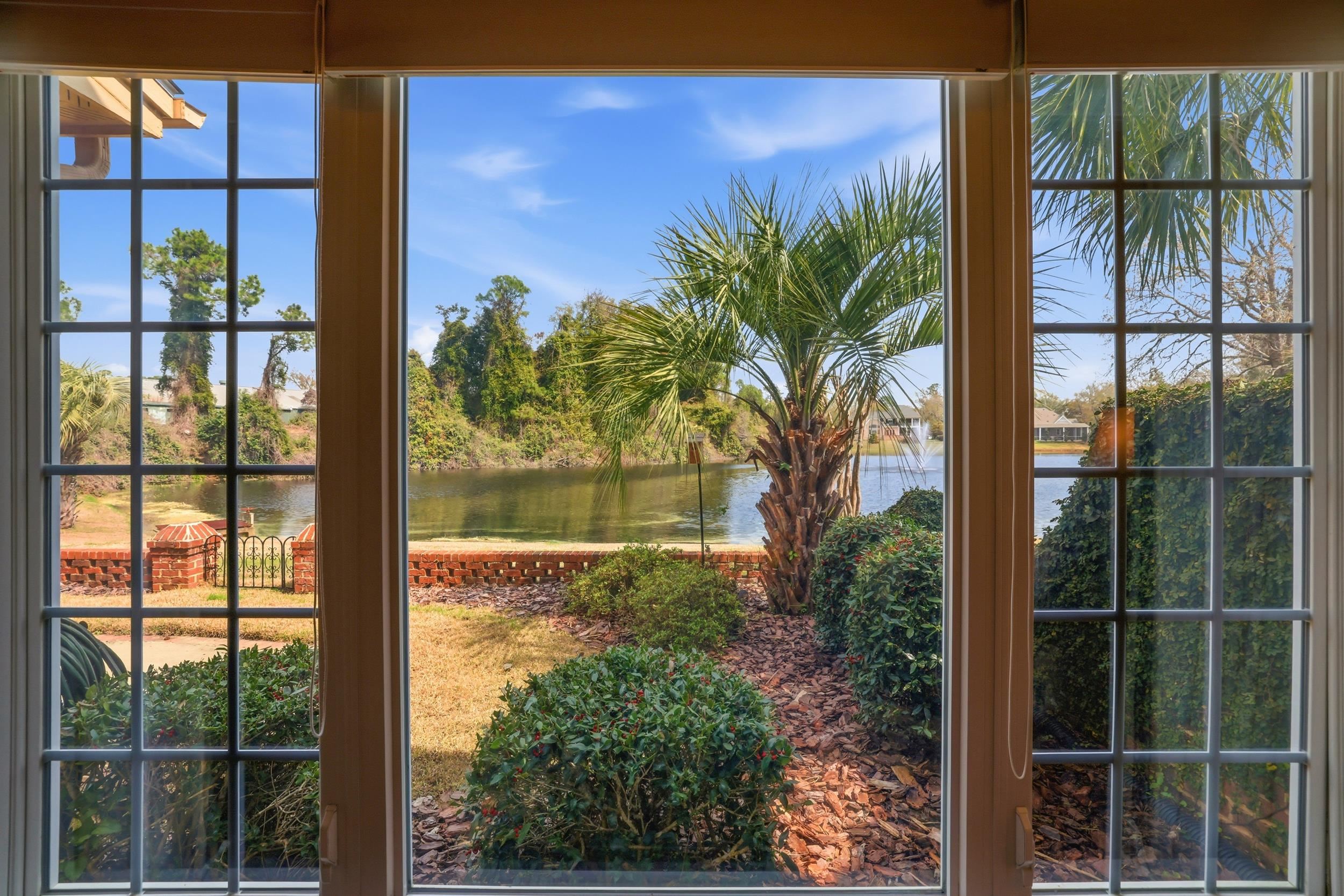 42 Courtyard Circle Property Photo 21