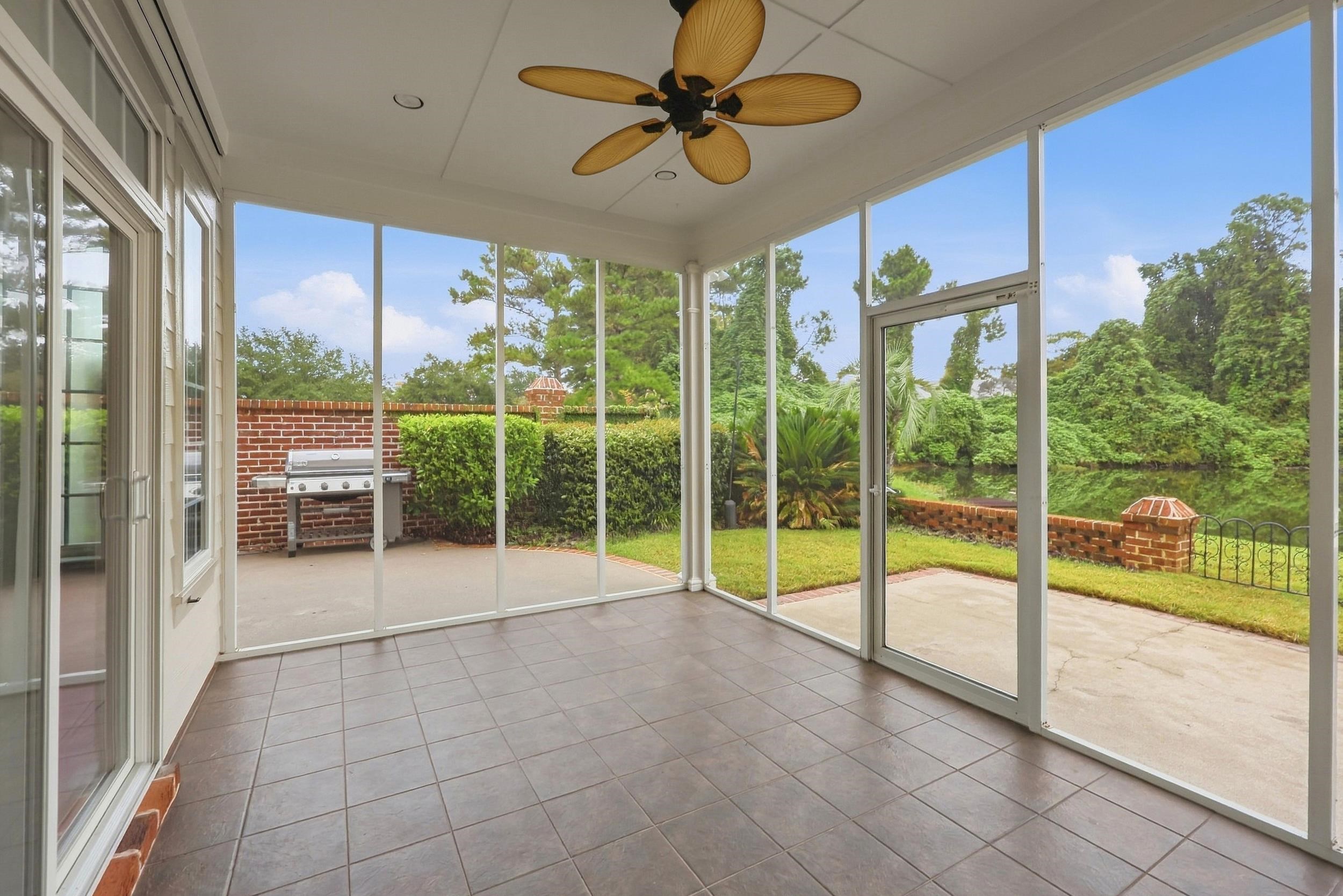 42 Courtyard Circle Property Photo 38