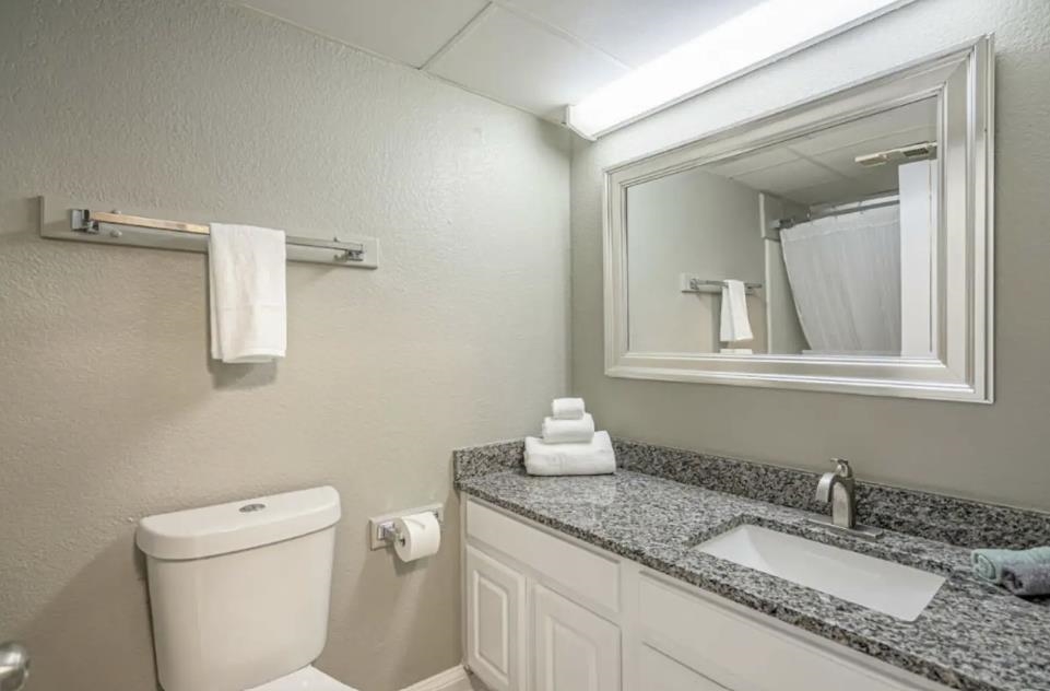 1207 S Ocean Blvd. Property Photo 10