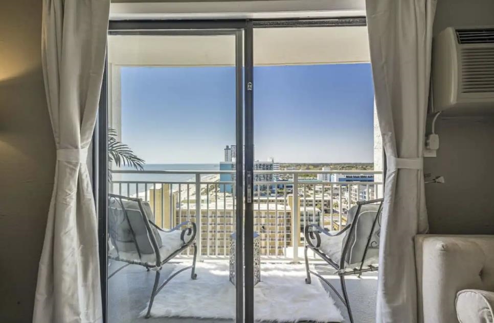 1207 S Ocean Blvd. Property Photo 12