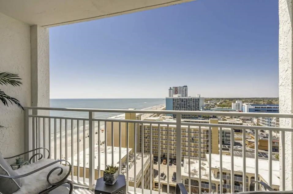 1207 S Ocean Blvd. Property Photo 14
