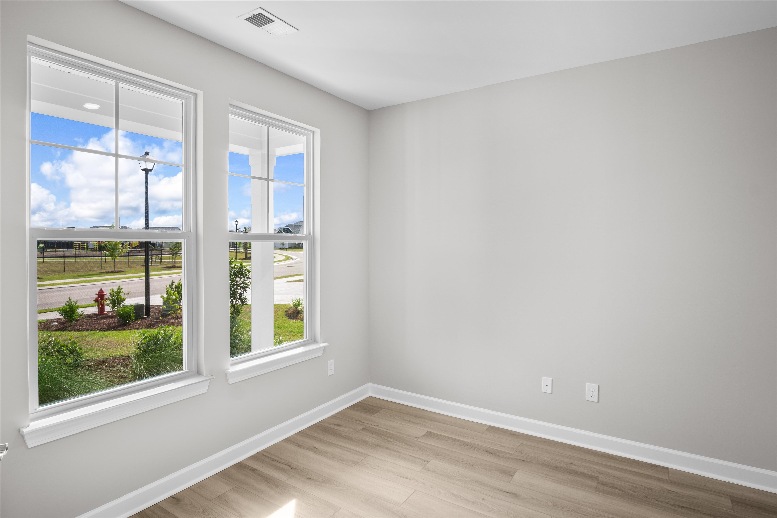 508 Banna Arch Loop Property Photo 19