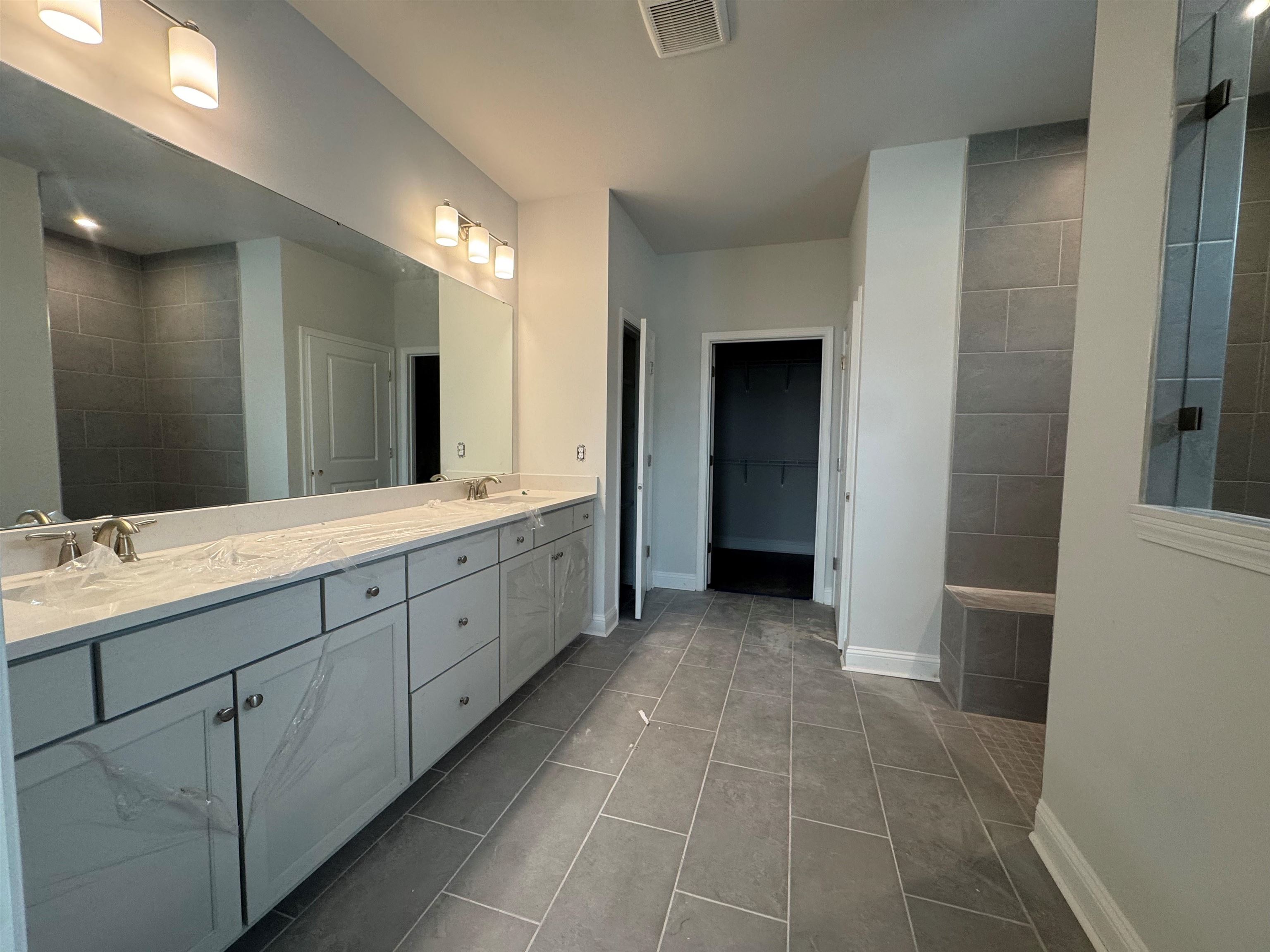 1509 Crested Iris Way Property Photo 11
