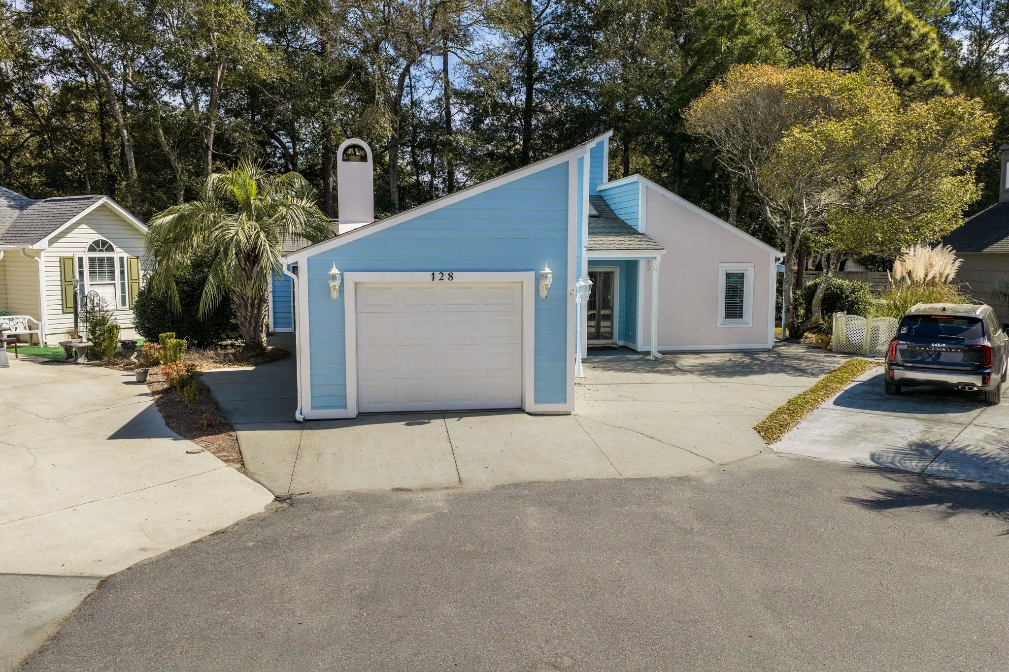 128 Dogwood Pl. Property Photo 1