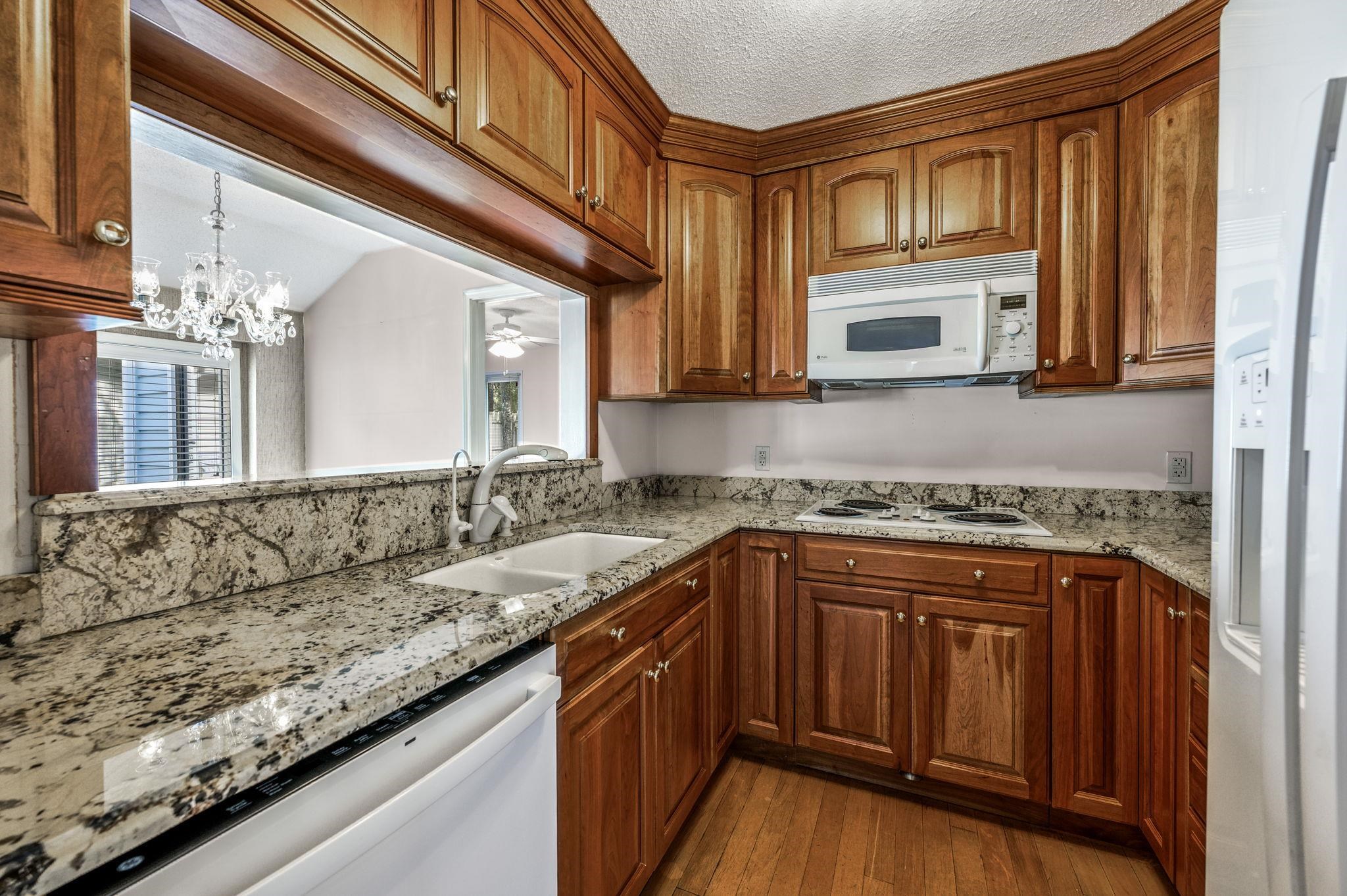 128 Dogwood Pl. Property Photo 8