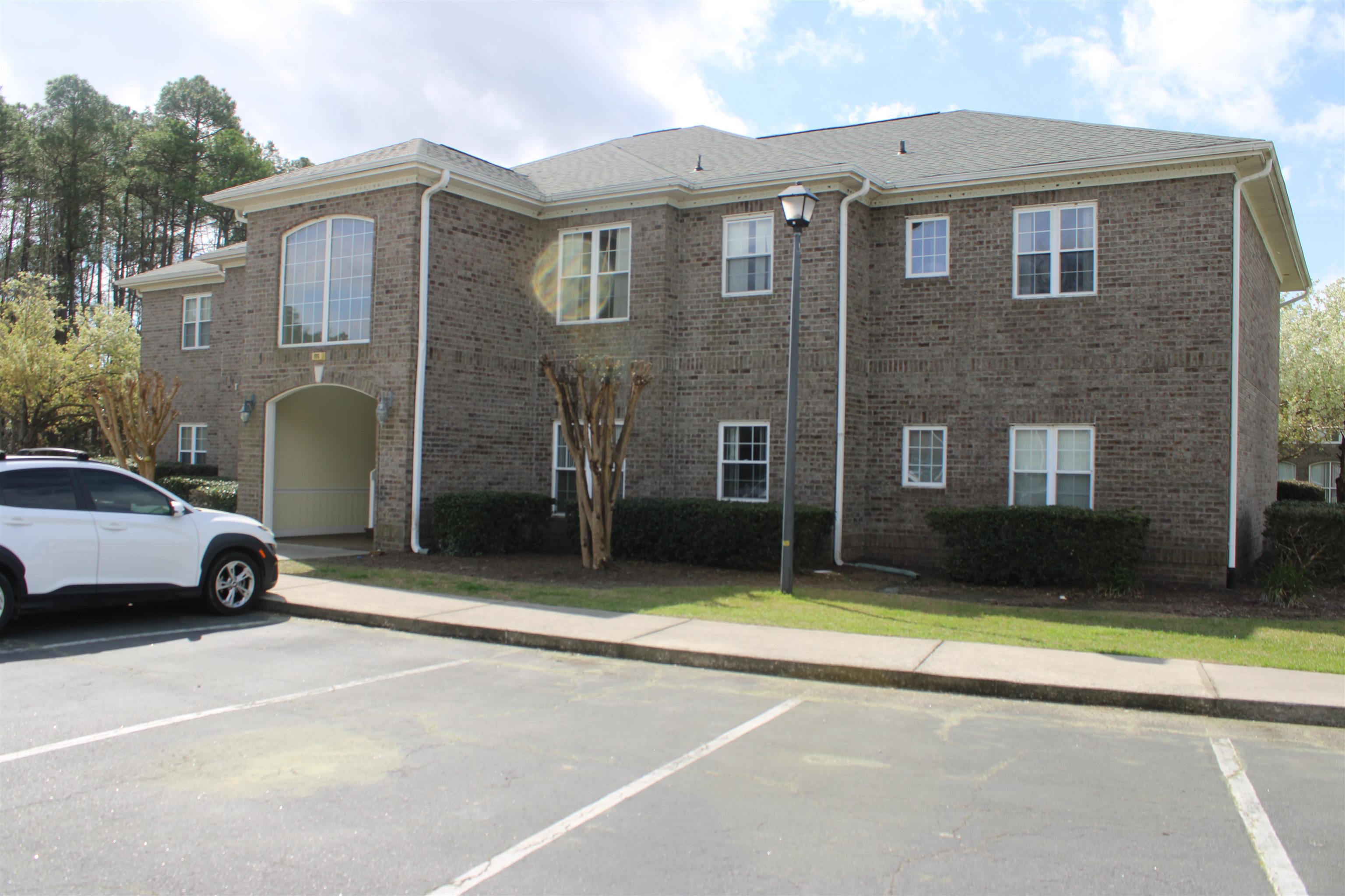 195-D Willow Greens Dr.