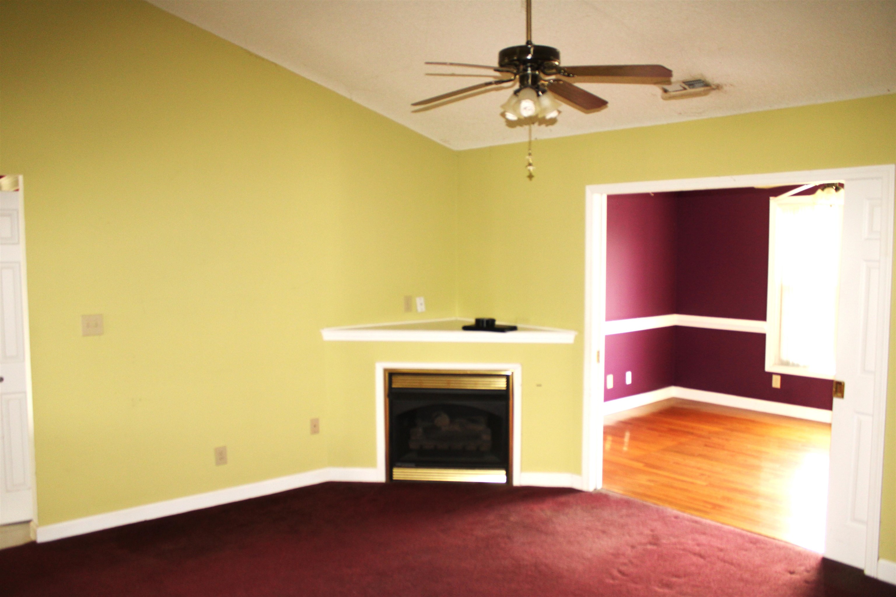 195-d Willow Greens Dr. Property Photo 7