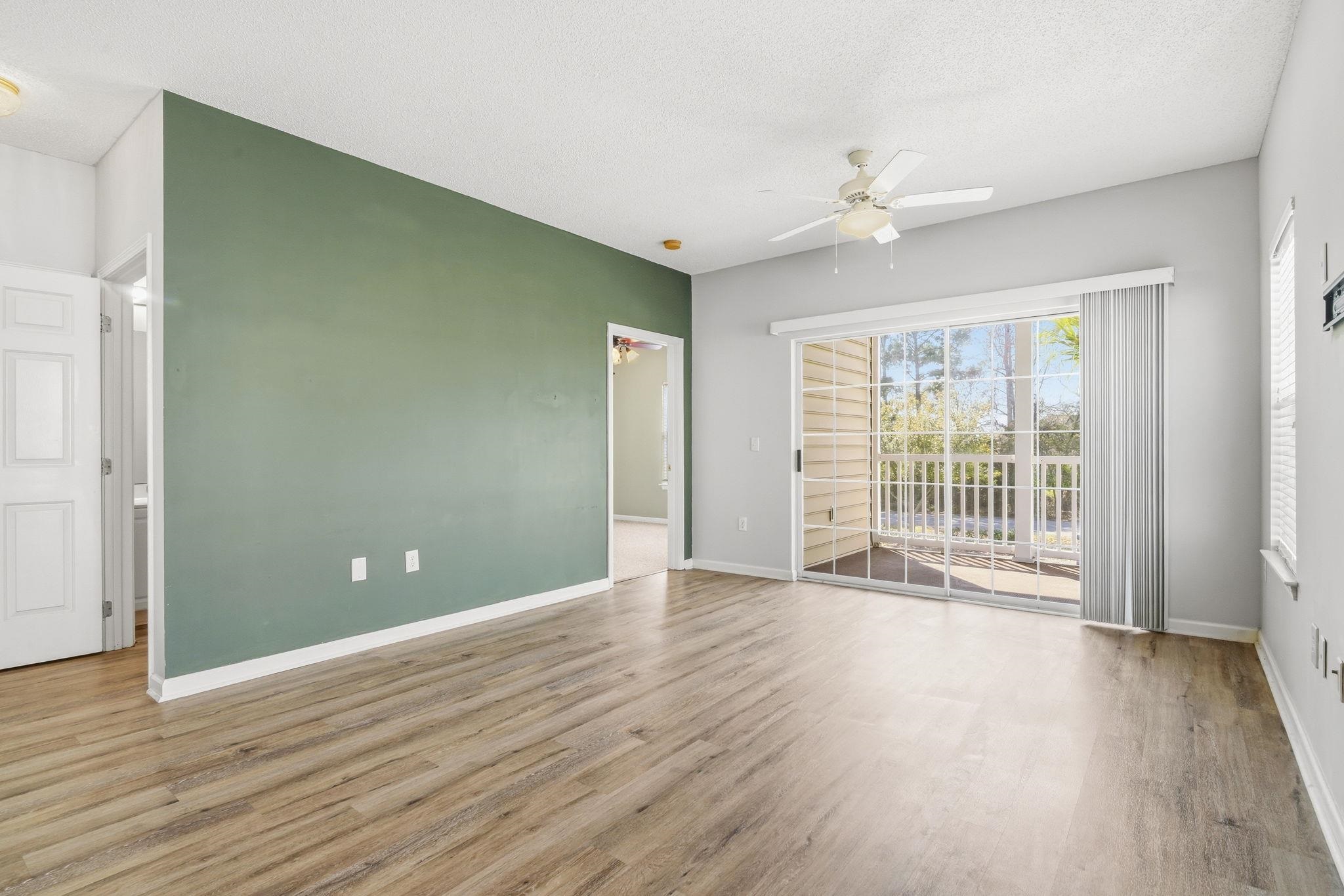 2020 Cross Gate Blvd Property Photo 16