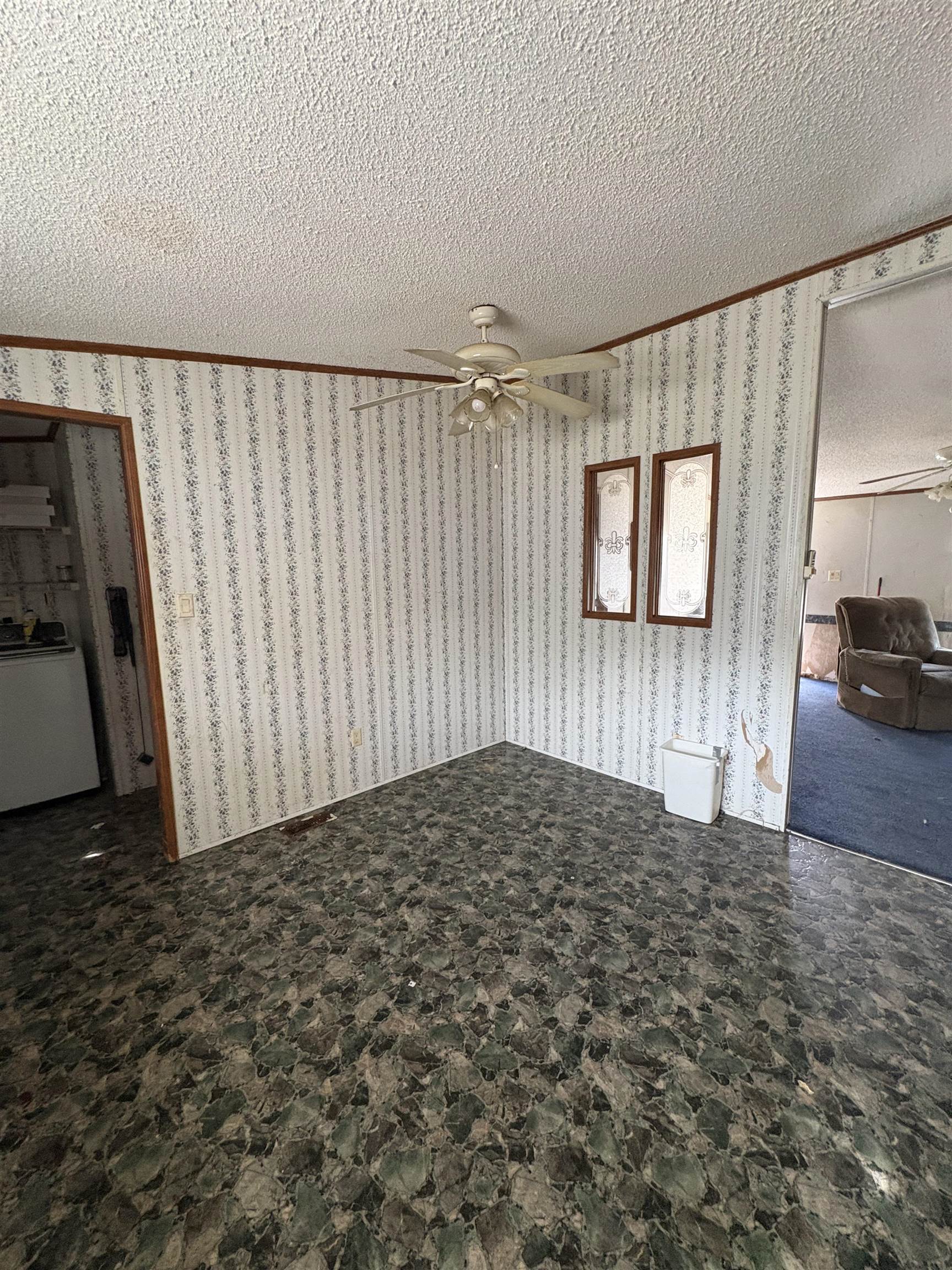 2070 Martin St. Property Photo 15