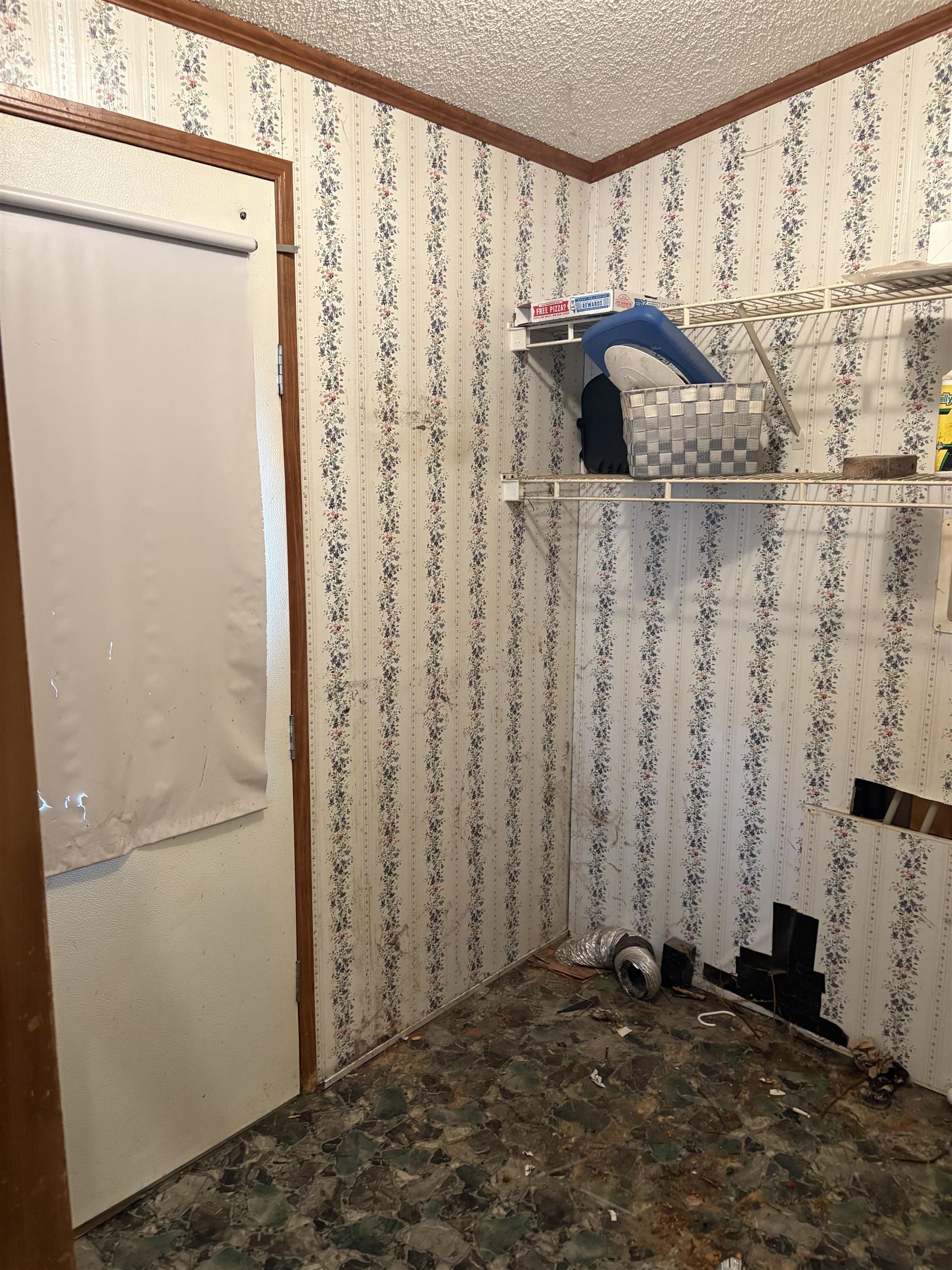 2070 Martin St. Property Photo 17