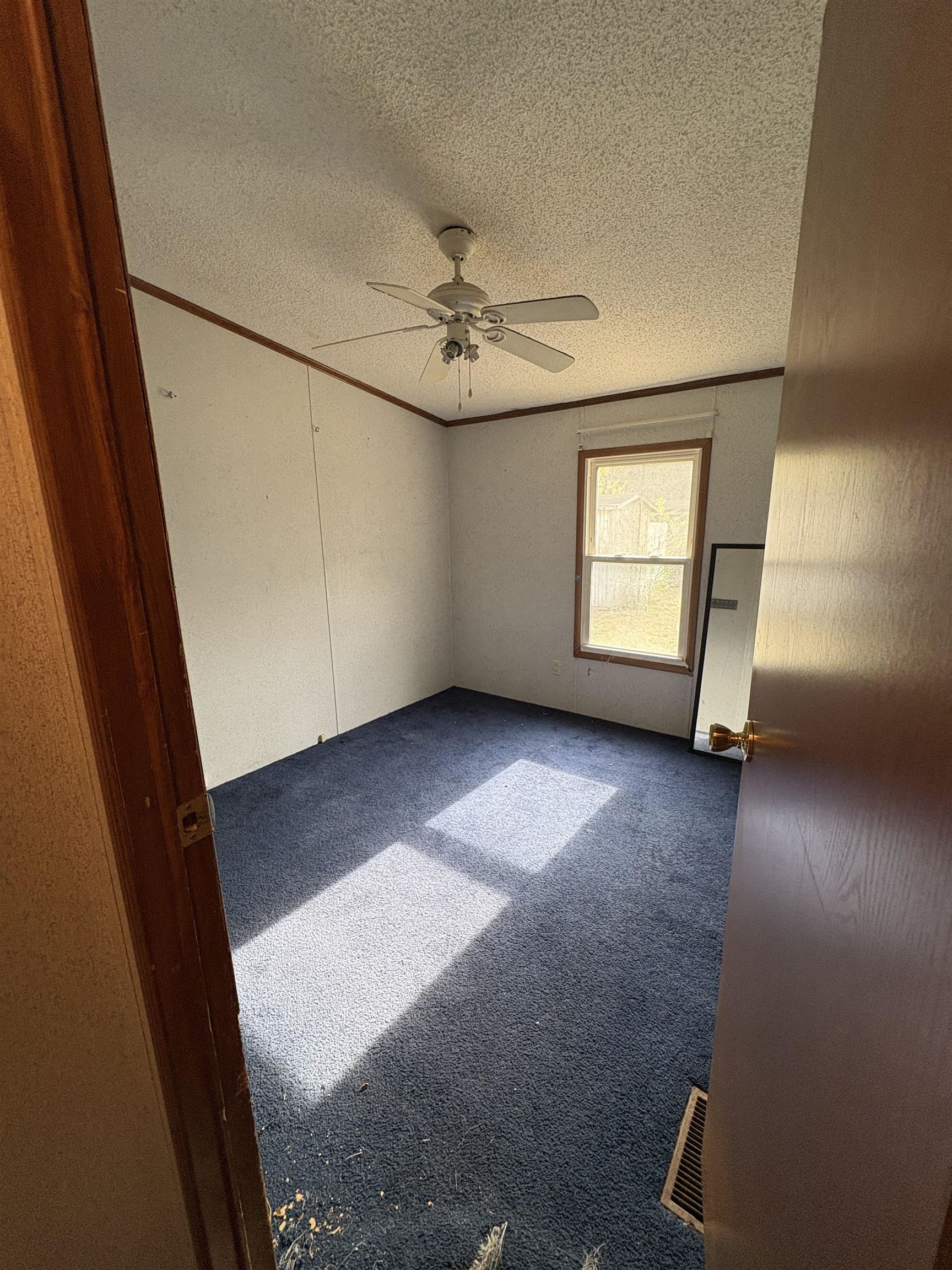 2070 Martin St. Property Photo 18