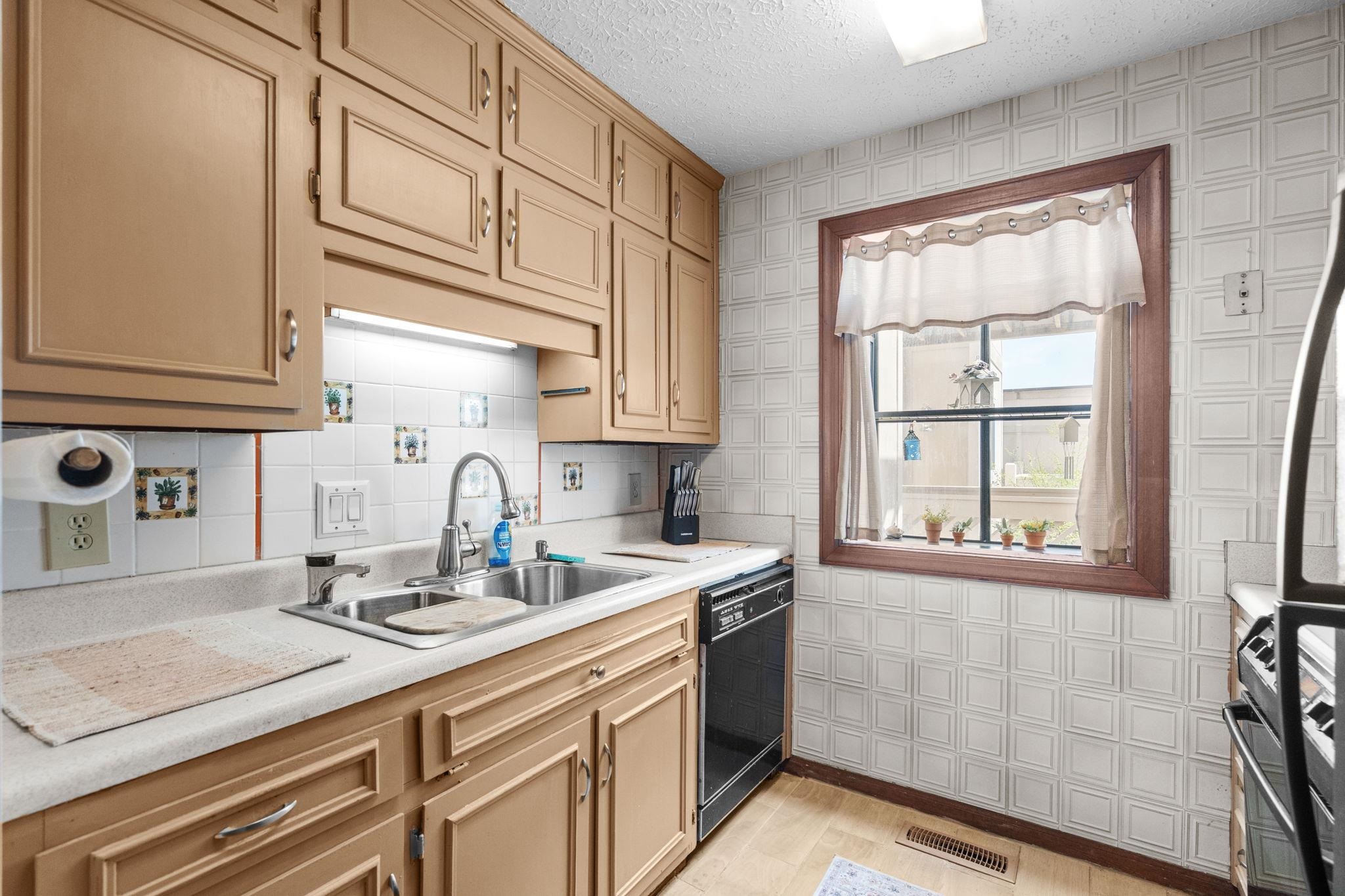 3015 Old Bryan Dr. Property Photo 14