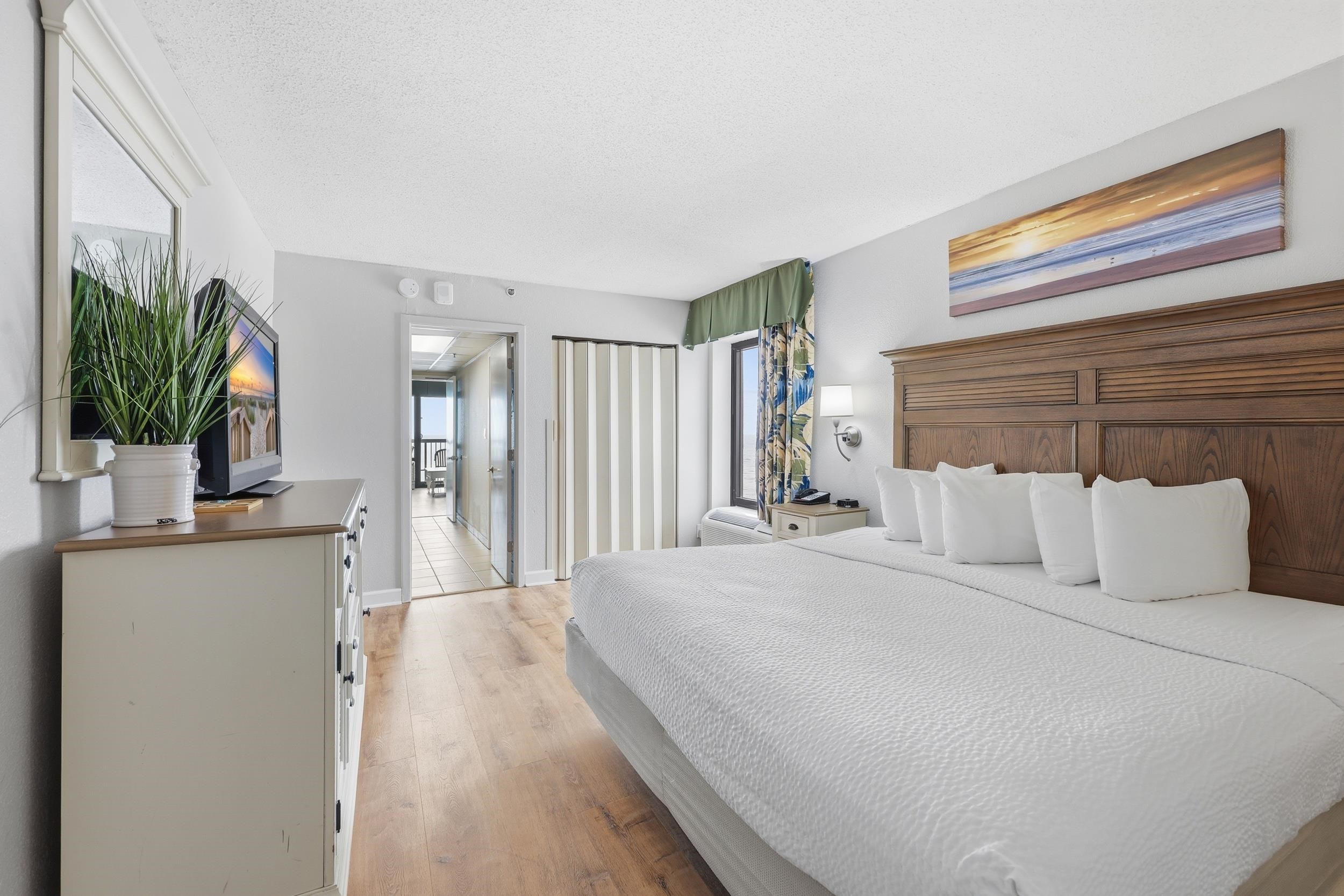 2401 S Ocean Blvd. Property Photo 5