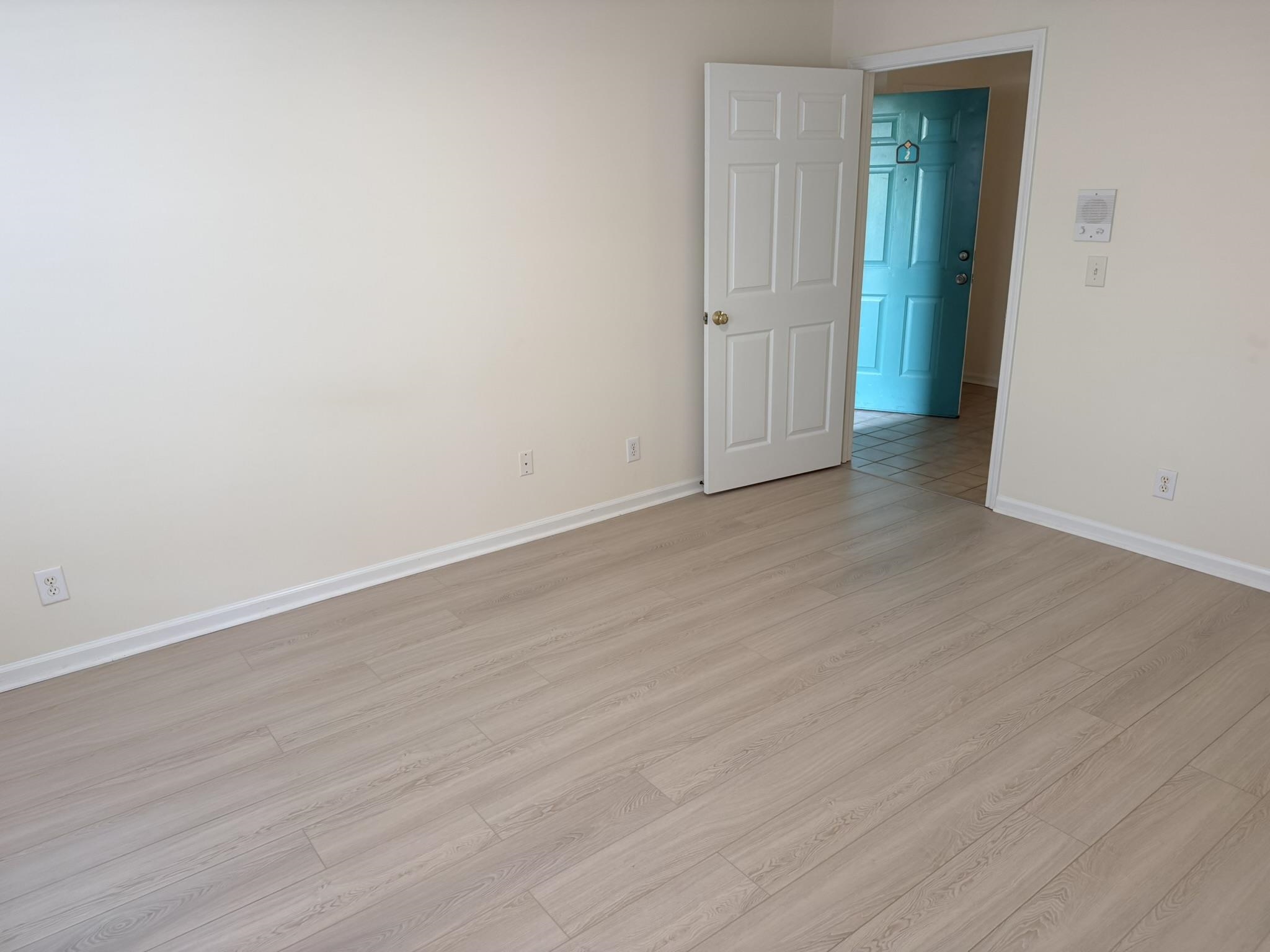 9730 Leyland Dr. Property Photo 24