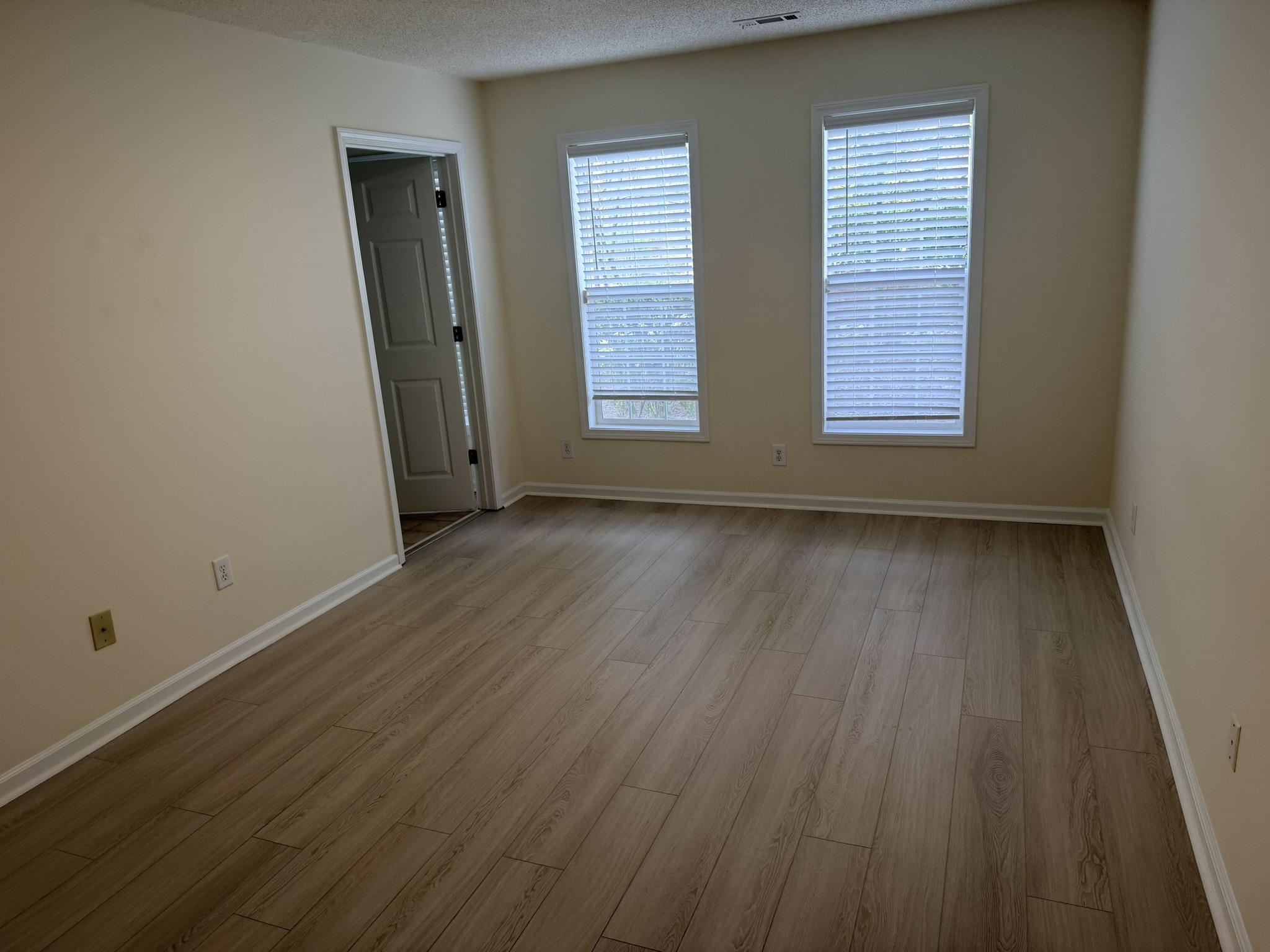 9730 Leyland Dr. Property Photo 25