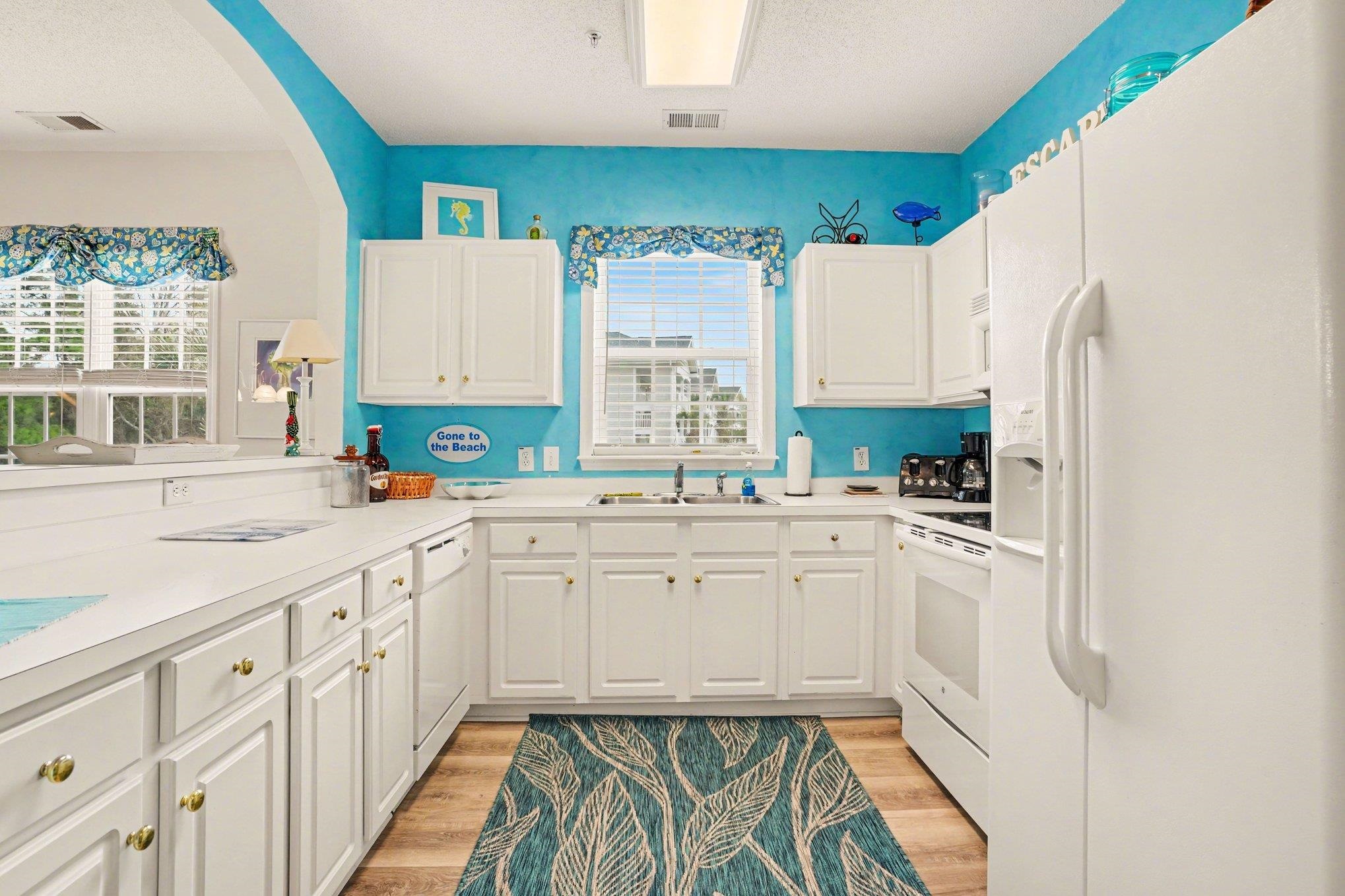 5801 Oyster Catcher Dr. Property Photo 5