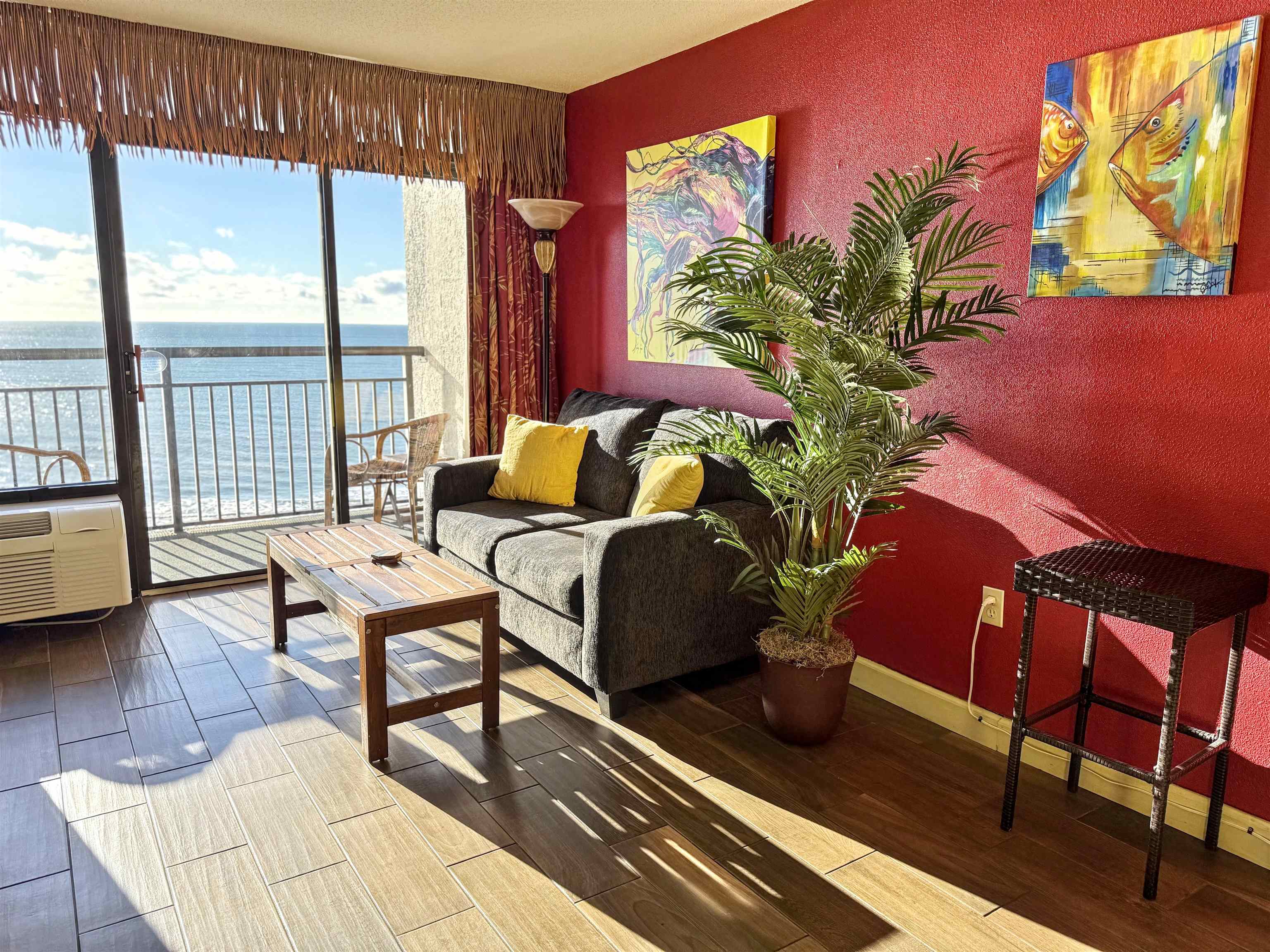 6804 N Ocean Blvd. Property Photo 2
