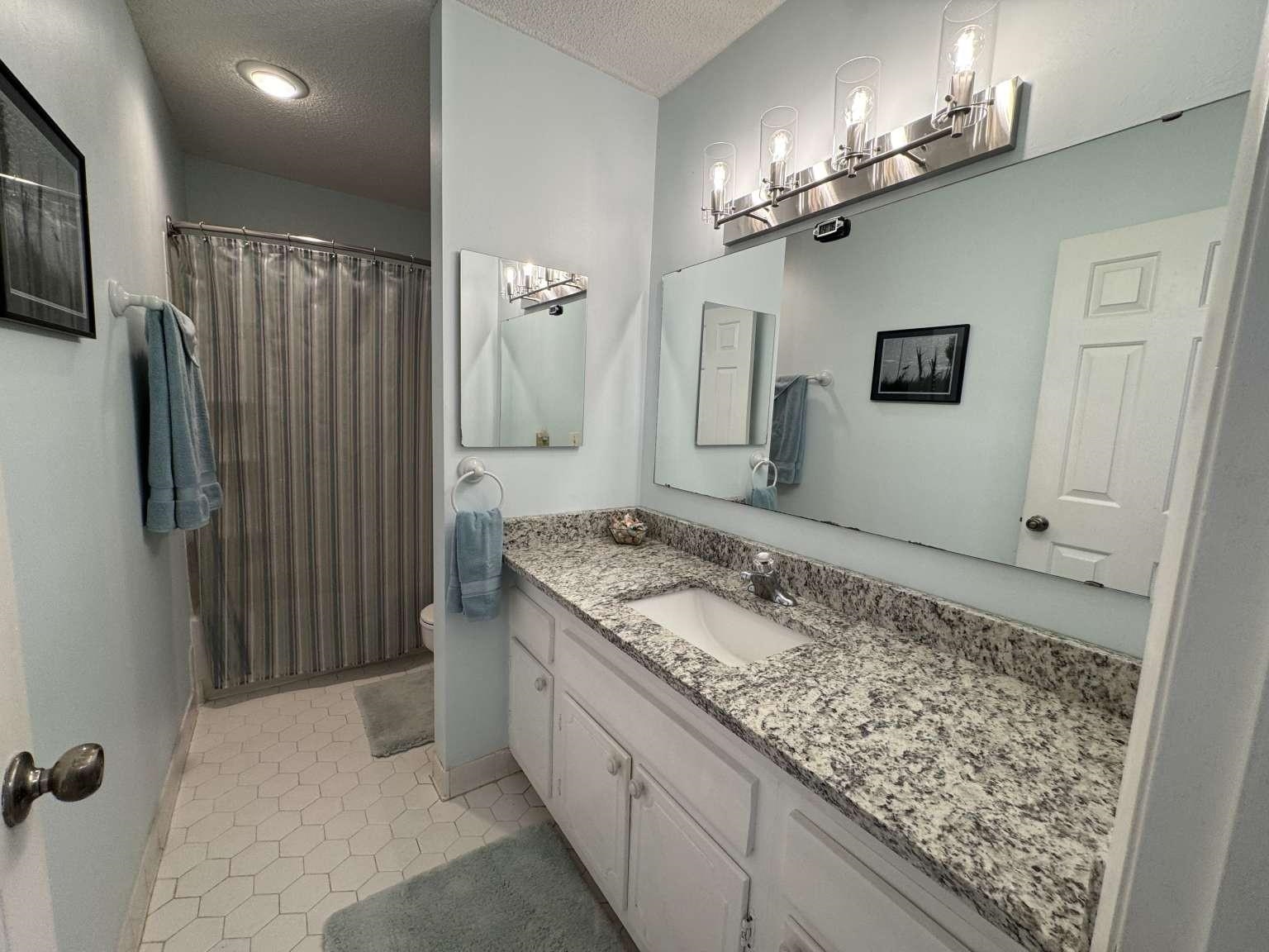 153 Finch Dr. Property Photo 8
